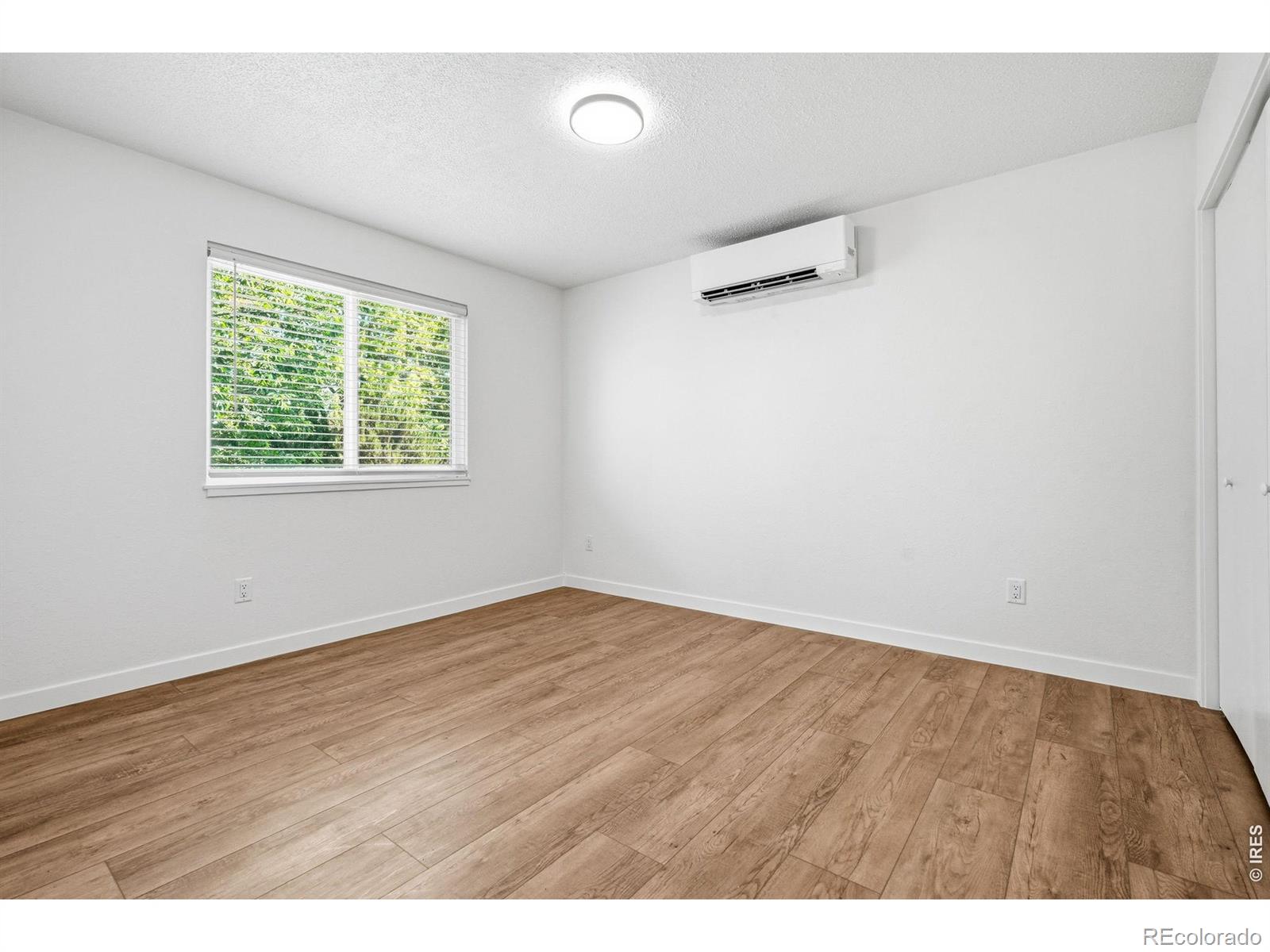 MLS Image #15 for 3525  lakeview circle,longmont, Colorado