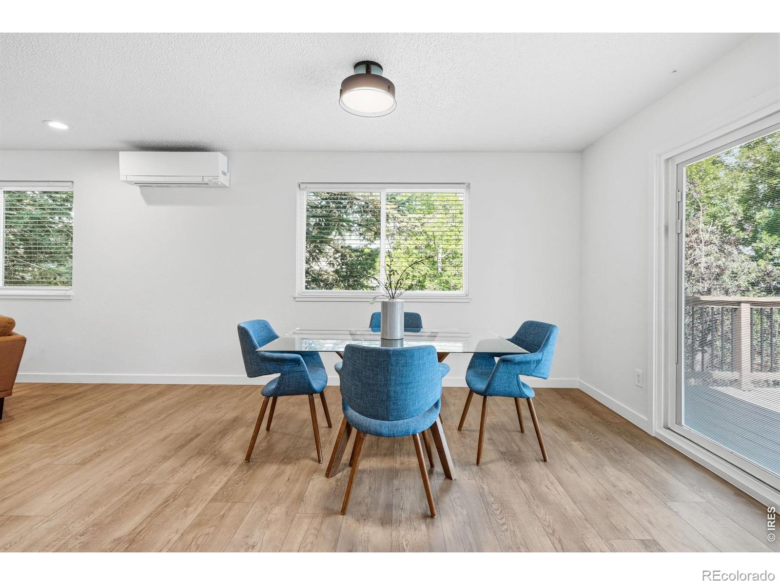 MLS Image #7 for 3525  lakeview circle,longmont, Colorado