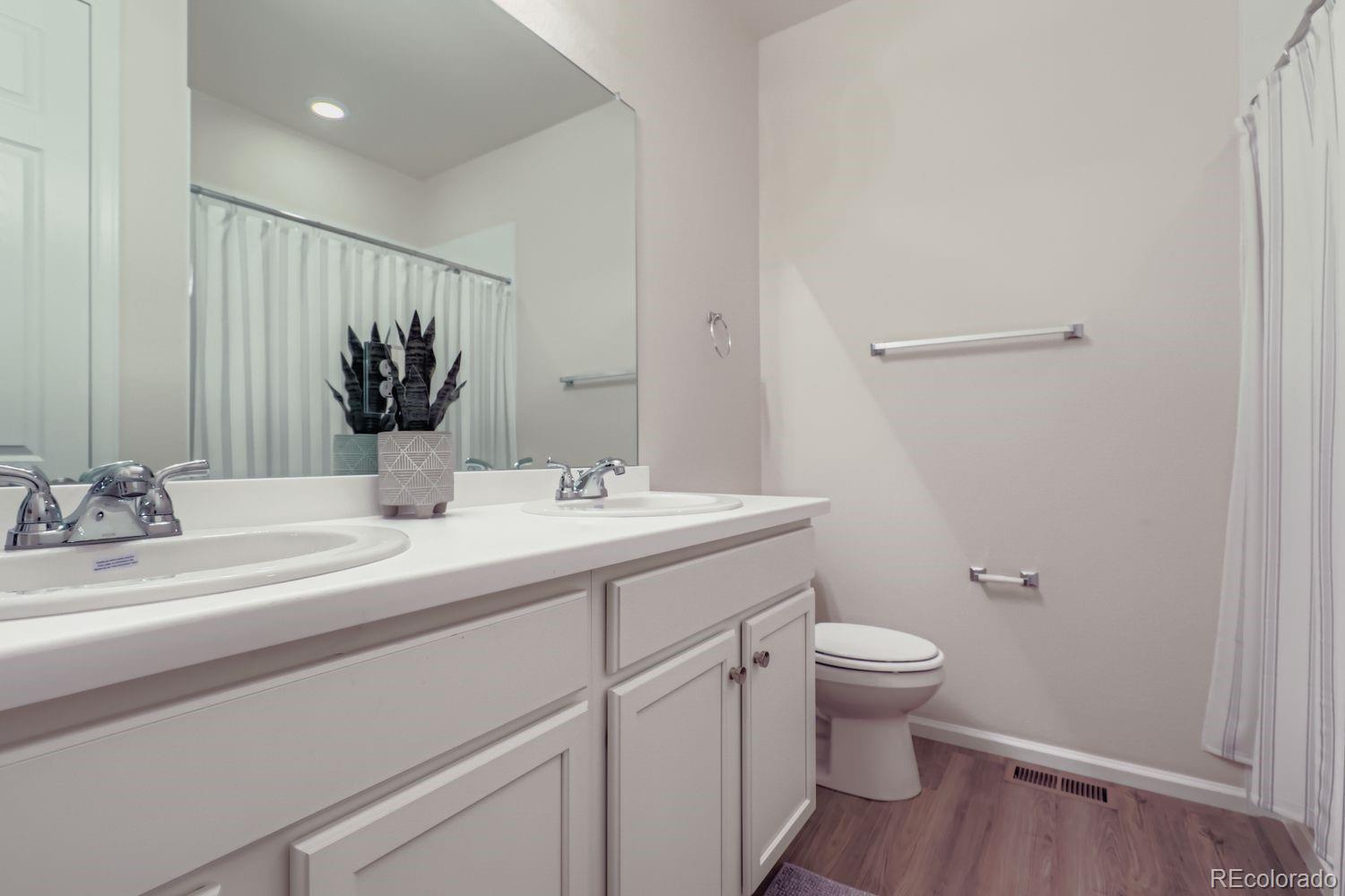 MLS Image #20 for 9802  cathay street,commerce city, Colorado