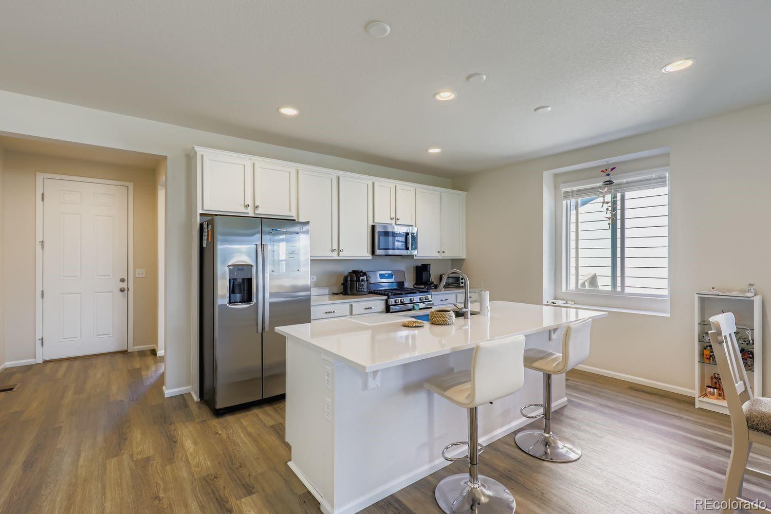 MLS Image #5 for 9802  cathay street,commerce city, Colorado