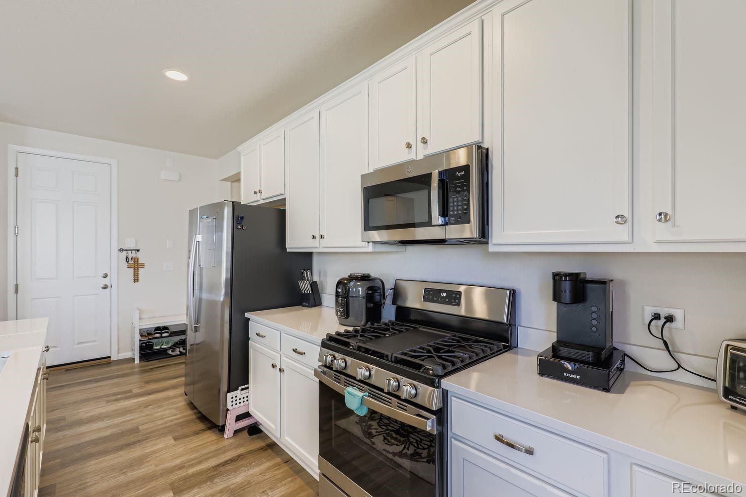 MLS Image #6 for 9802  cathay street,commerce city, Colorado
