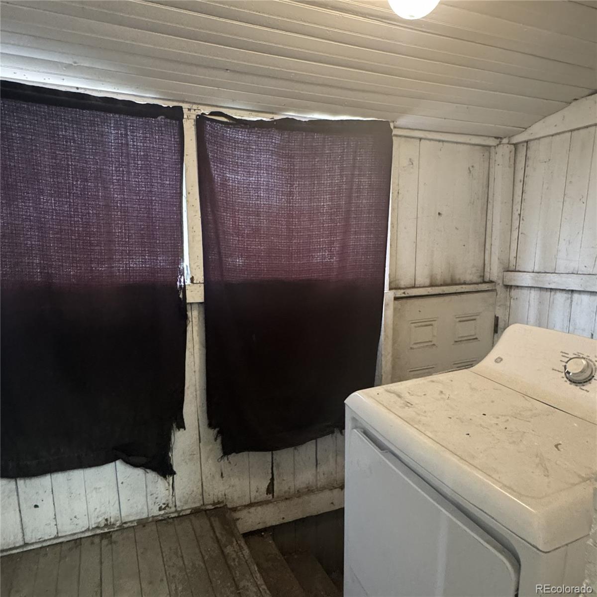 MLS Image #10 for 831 and 833 s lincoln street,denver, Colorado