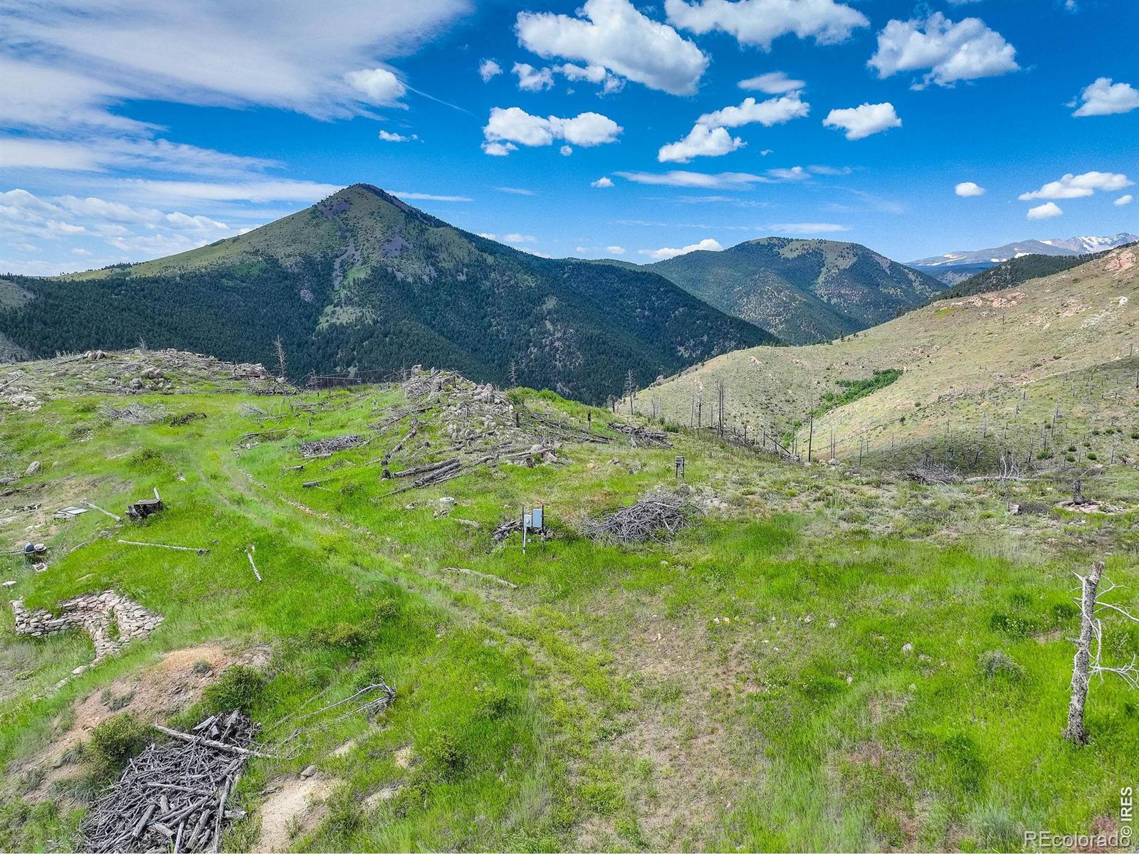 MLS Image #10 for 300  shining star trail,boulder, Colorado