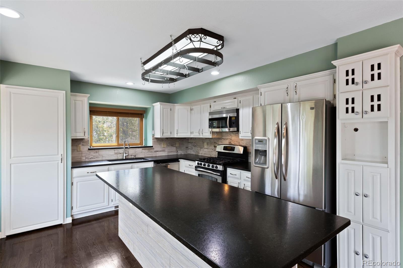 MLS Image #11 for 5115  farthing drive,colorado springs, Colorado