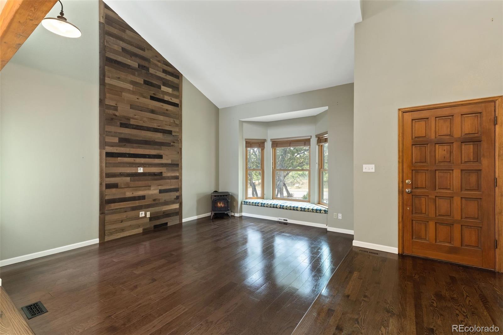 MLS Image #8 for 5115  farthing drive,colorado springs, Colorado