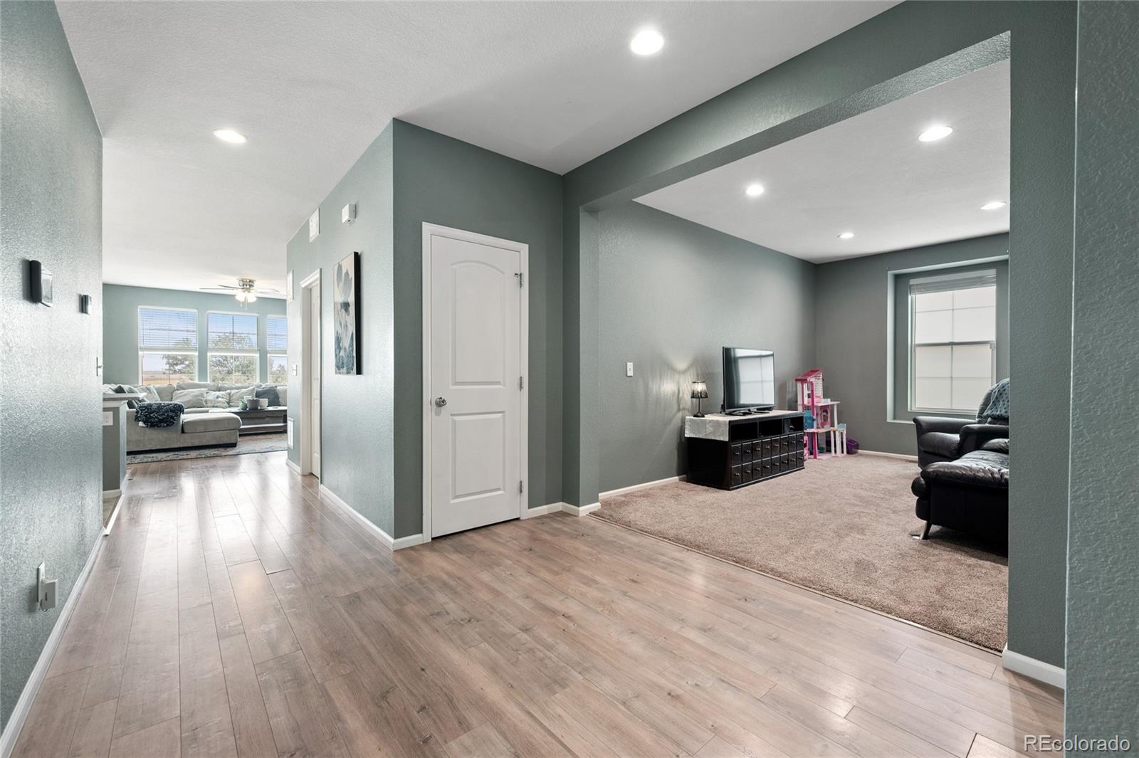 MLS Image #11 for 11002  unity lane,commerce city, Colorado