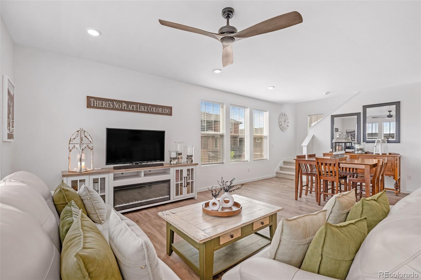 MLS Image #14 for 1982 s fultondale court,aurora, Colorado