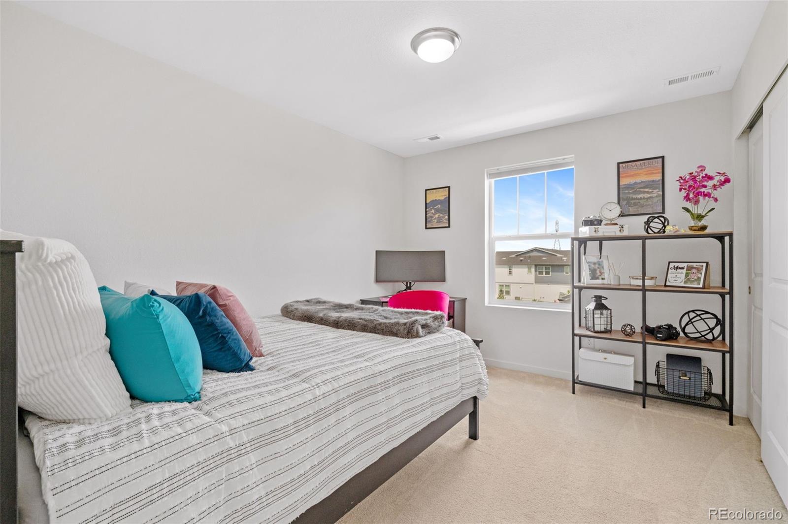 MLS Image #26 for 1982 s fultondale court,aurora, Colorado