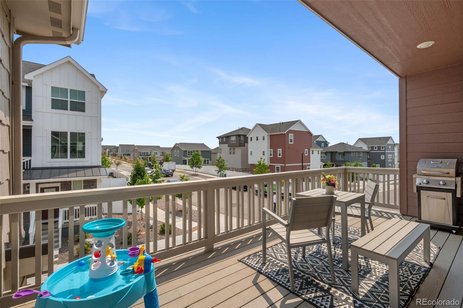 MLS Image #31 for 1982 s fultondale court,aurora, Colorado