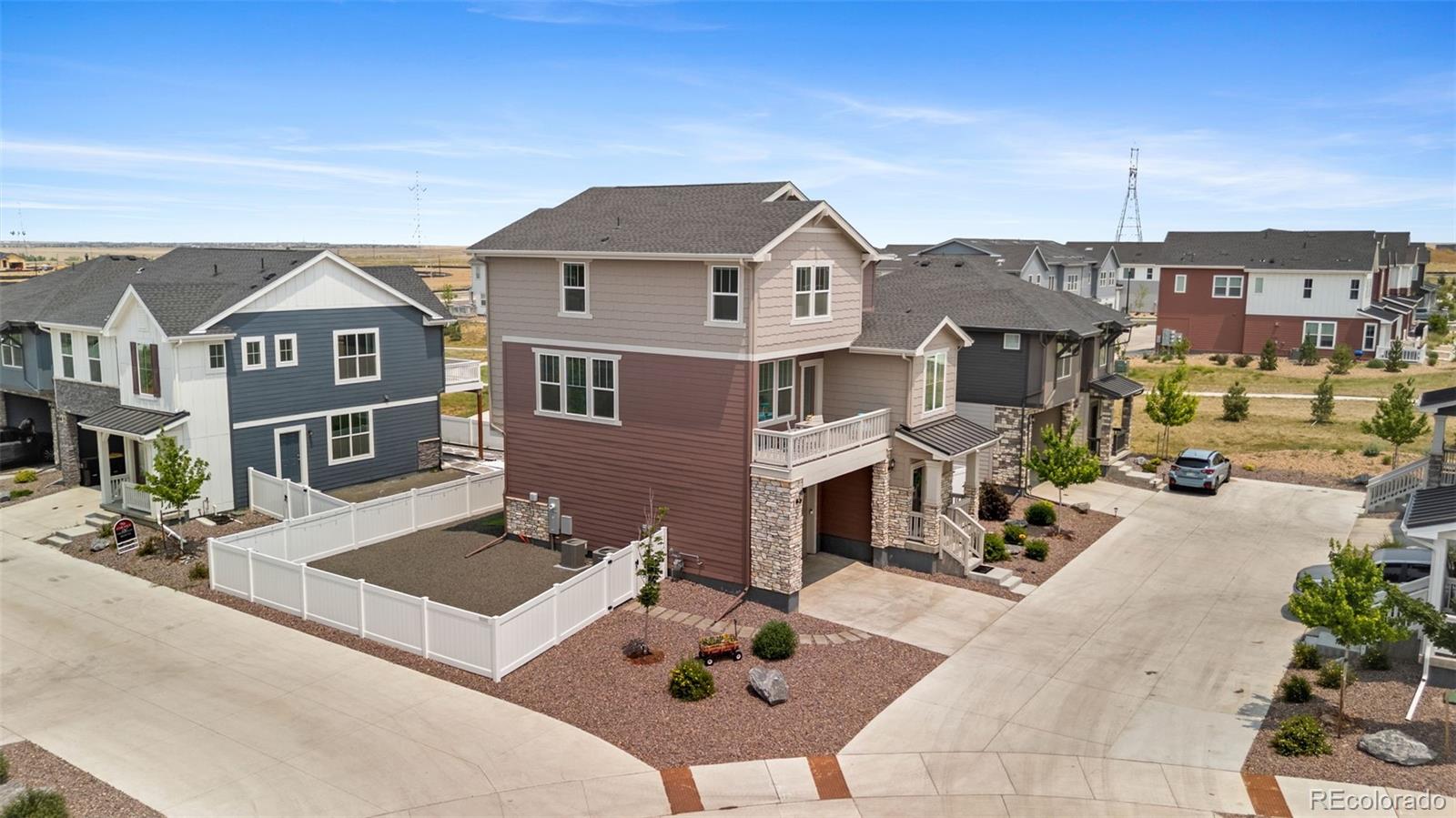 MLS Image #38 for 1982 s fultondale court,aurora, Colorado