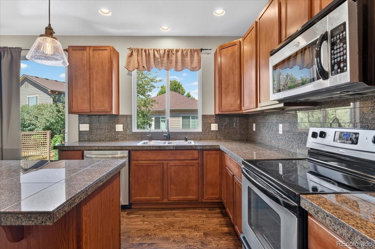 MLS Image #12 for 7732 s jasper street,englewood, Colorado