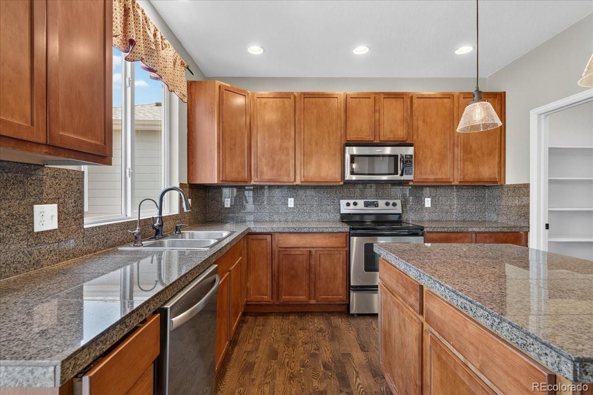 MLS Image #13 for 7732 s jasper street,englewood, Colorado