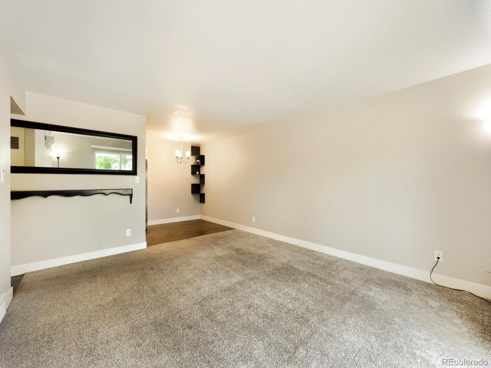 MLS Image #10 for 190 e highline circle 202,centennial, Colorado