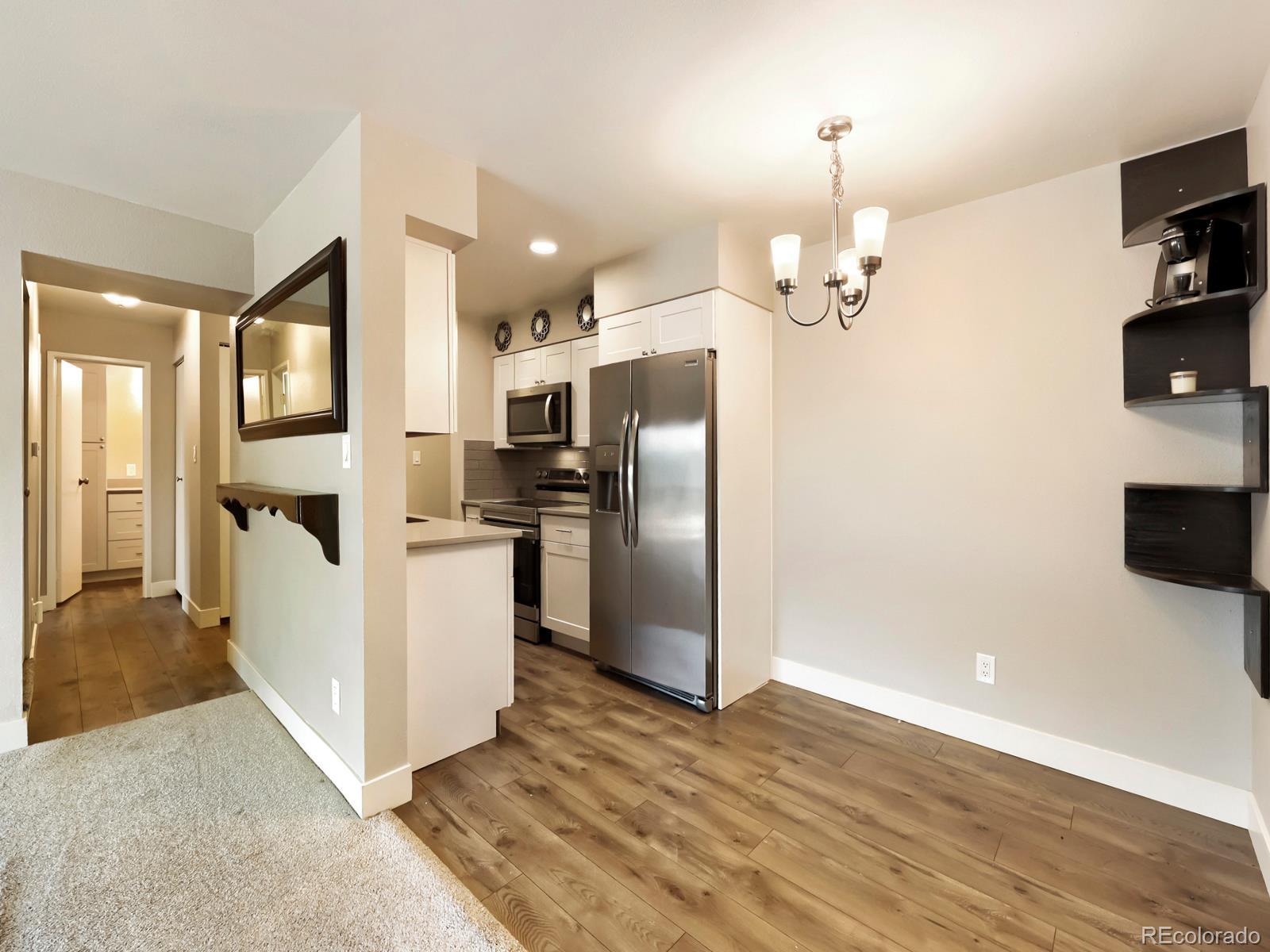 MLS Image #8 for 190 e highline circle 202,centennial, Colorado