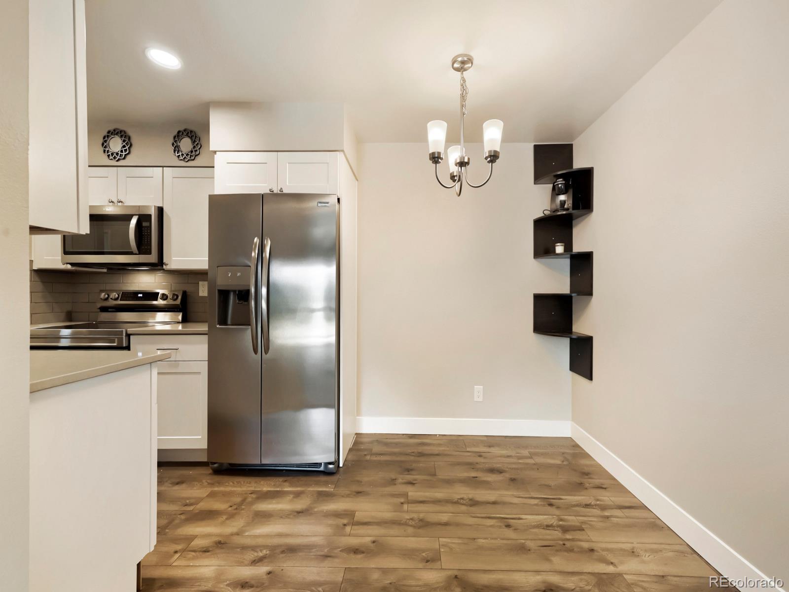 MLS Image #9 for 190 e highline circle 202,centennial, Colorado