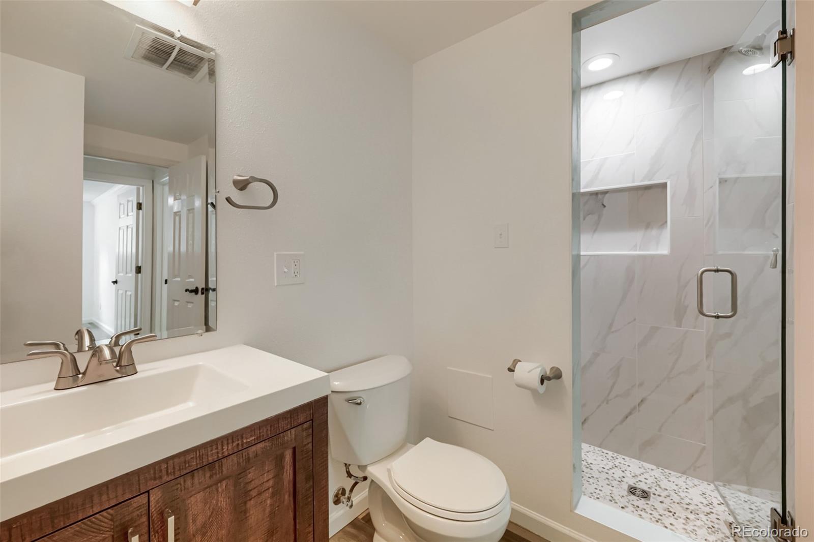MLS Image #19 for 7355 e quincy avenue,denver, Colorado