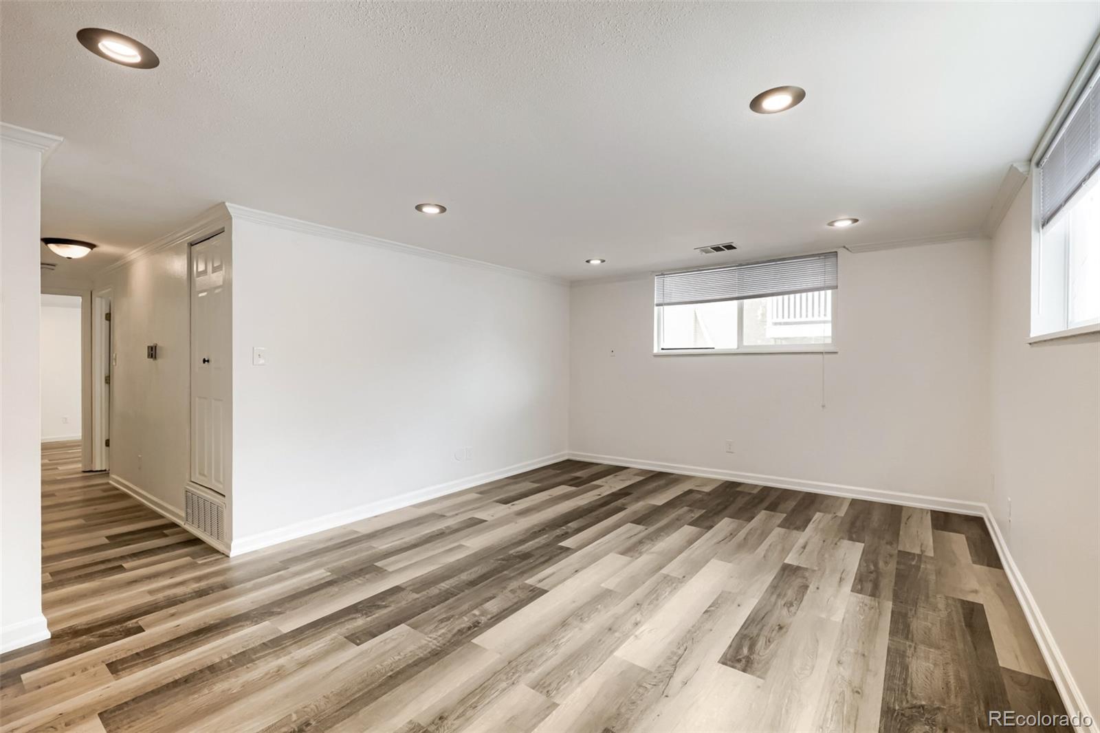 MLS Image #5 for 7355 e quincy avenue,denver, Colorado