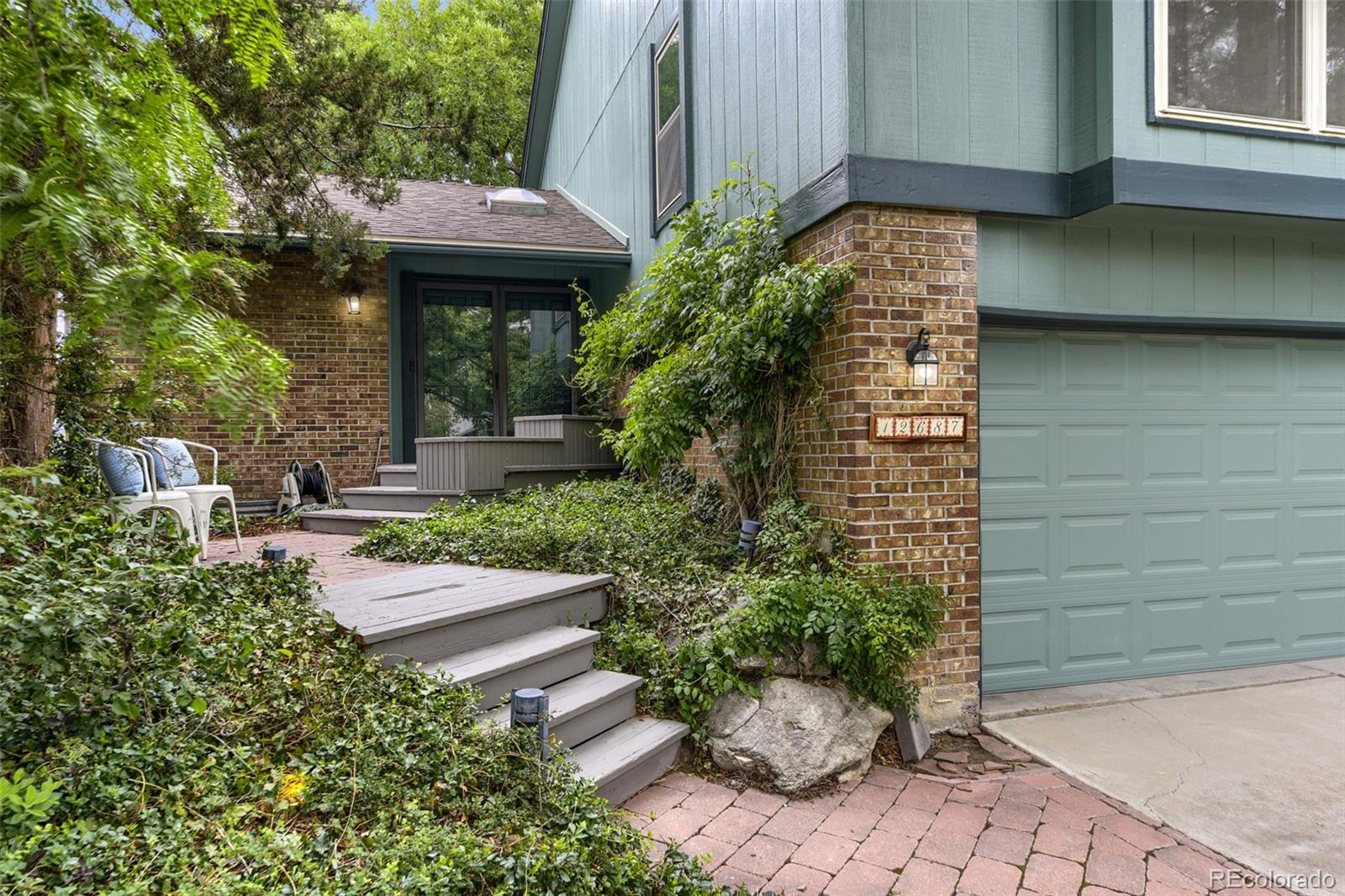 MLS Image #2 for 12687 e bates circle,aurora, Colorado