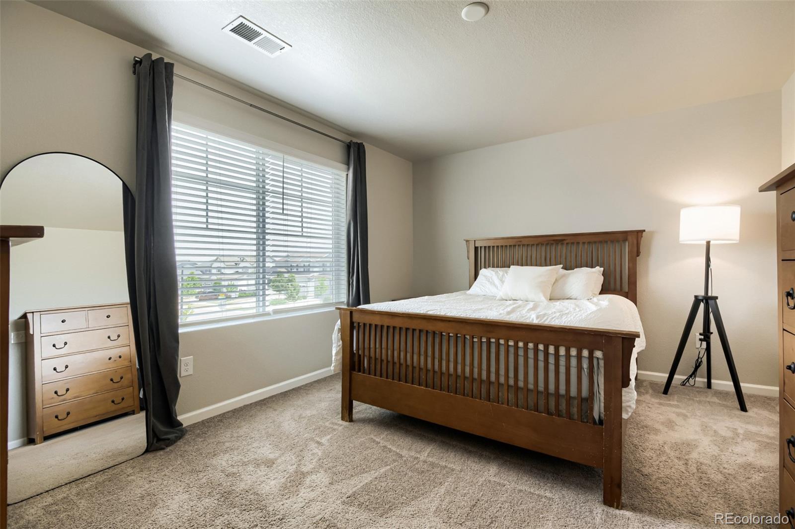 MLS Image #14 for 27104 e archer avenue,aurora, Colorado