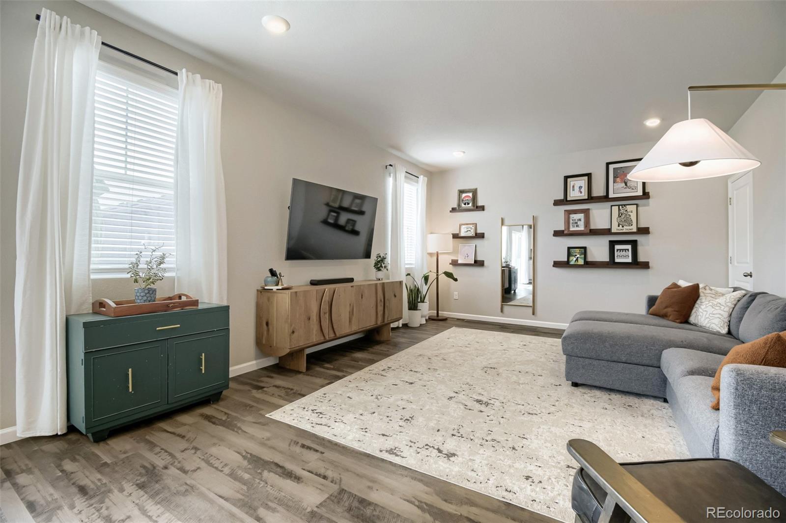 MLS Image #3 for 27104 e archer avenue,aurora, Colorado