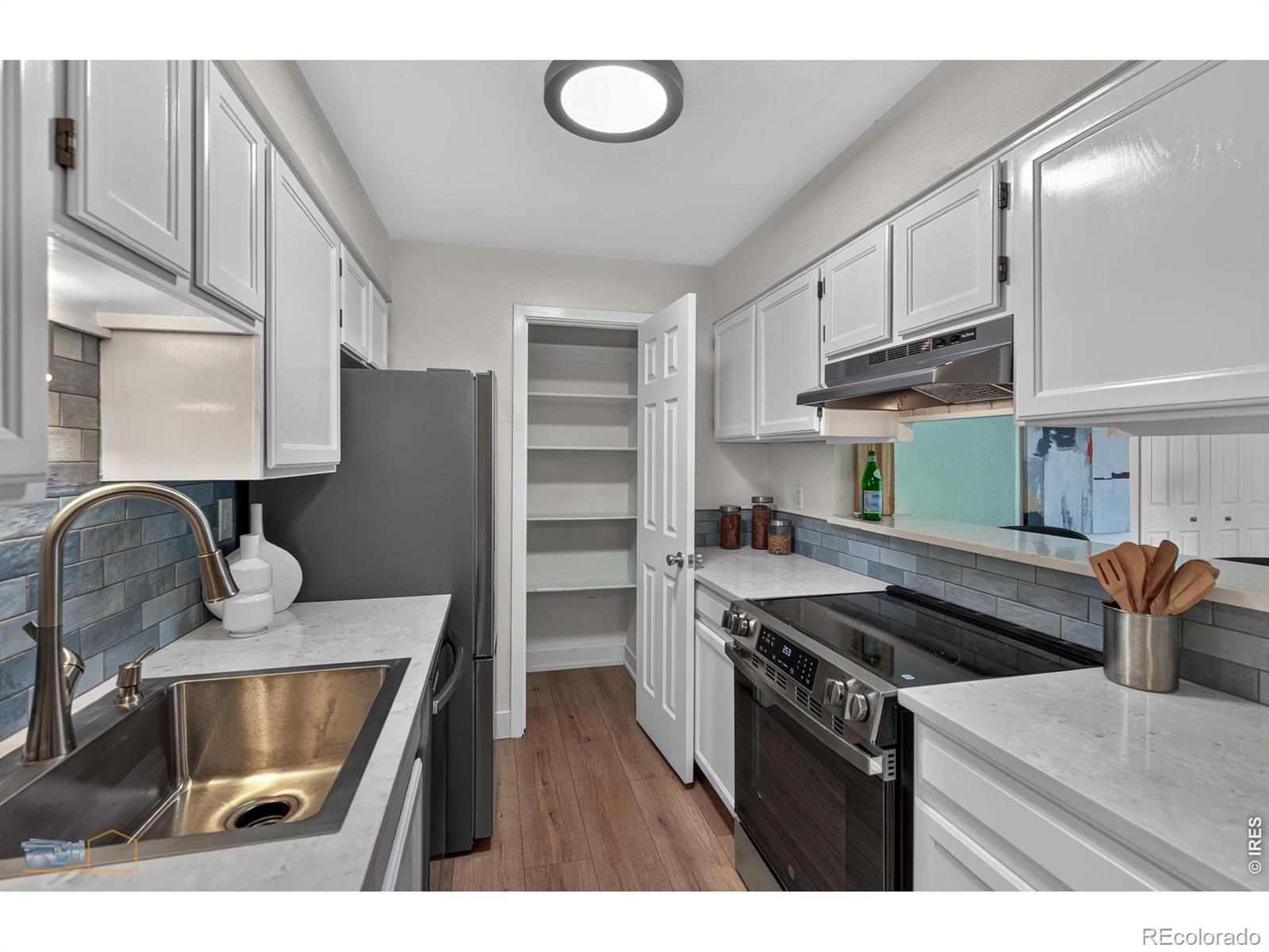 MLS Image #13 for 695  manhattan drive,boulder, Colorado