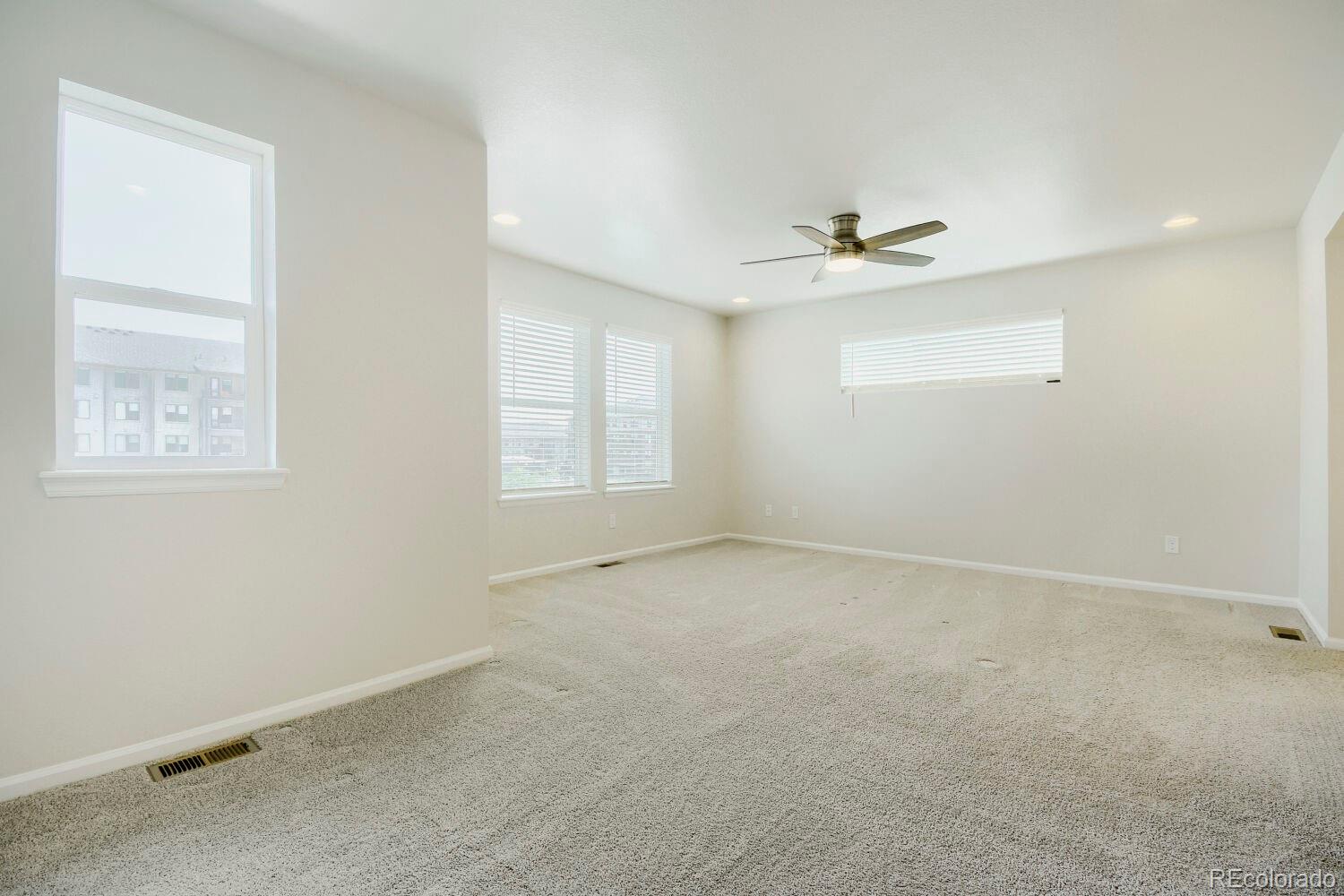 MLS Image #12 for 19007 e 64th avenue,denver, Colorado