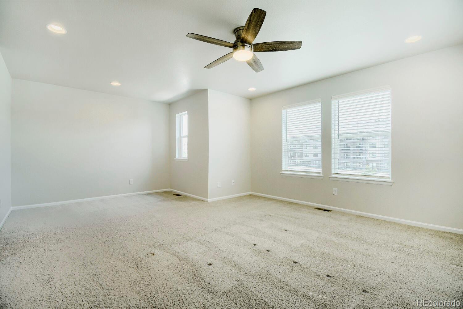 MLS Image #14 for 19007 e 64th avenue,denver, Colorado
