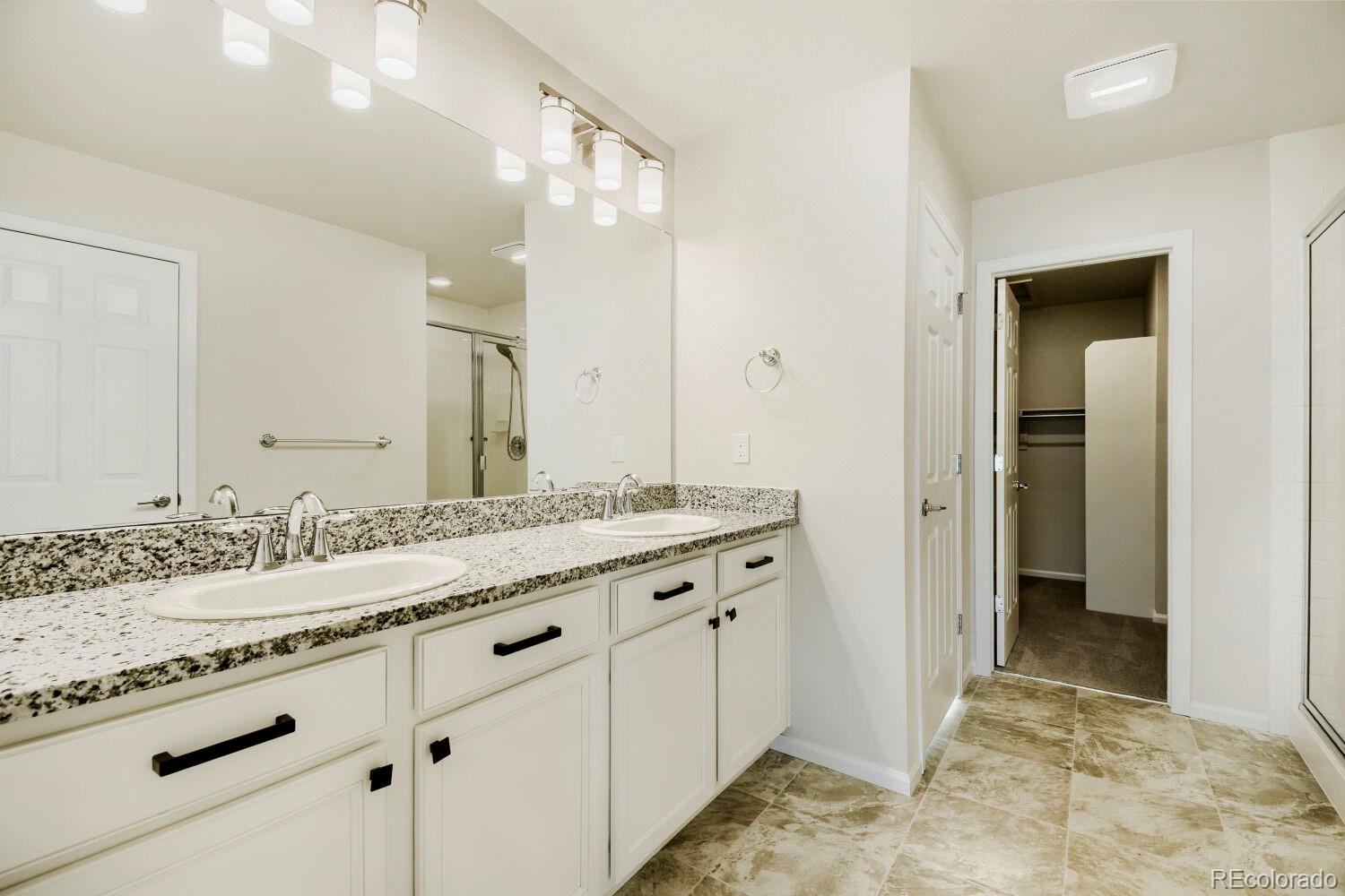 MLS Image #16 for 19007 e 64th avenue,denver, Colorado