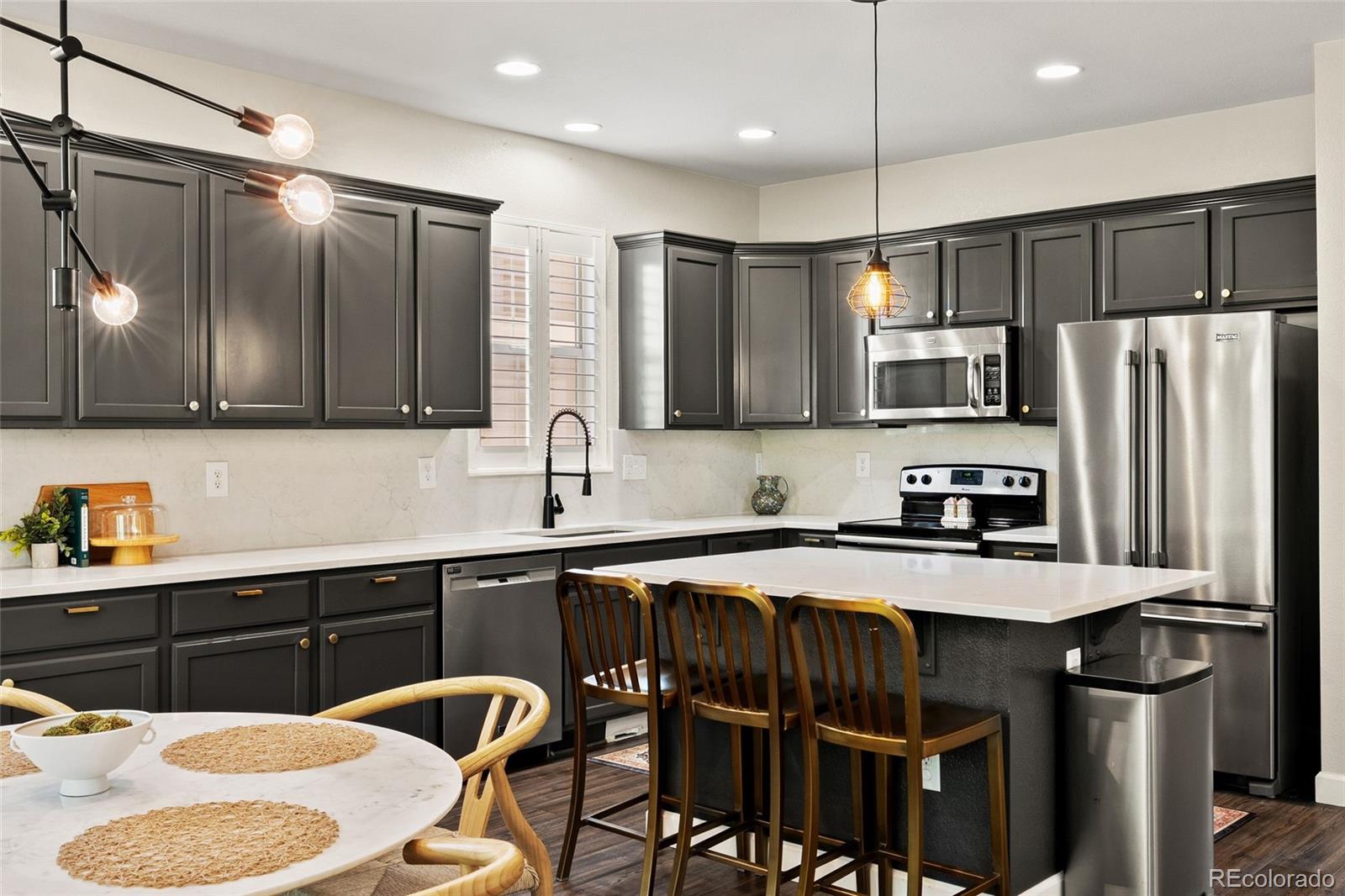 MLS Image #10 for 27173 e ontario place,aurora, Colorado