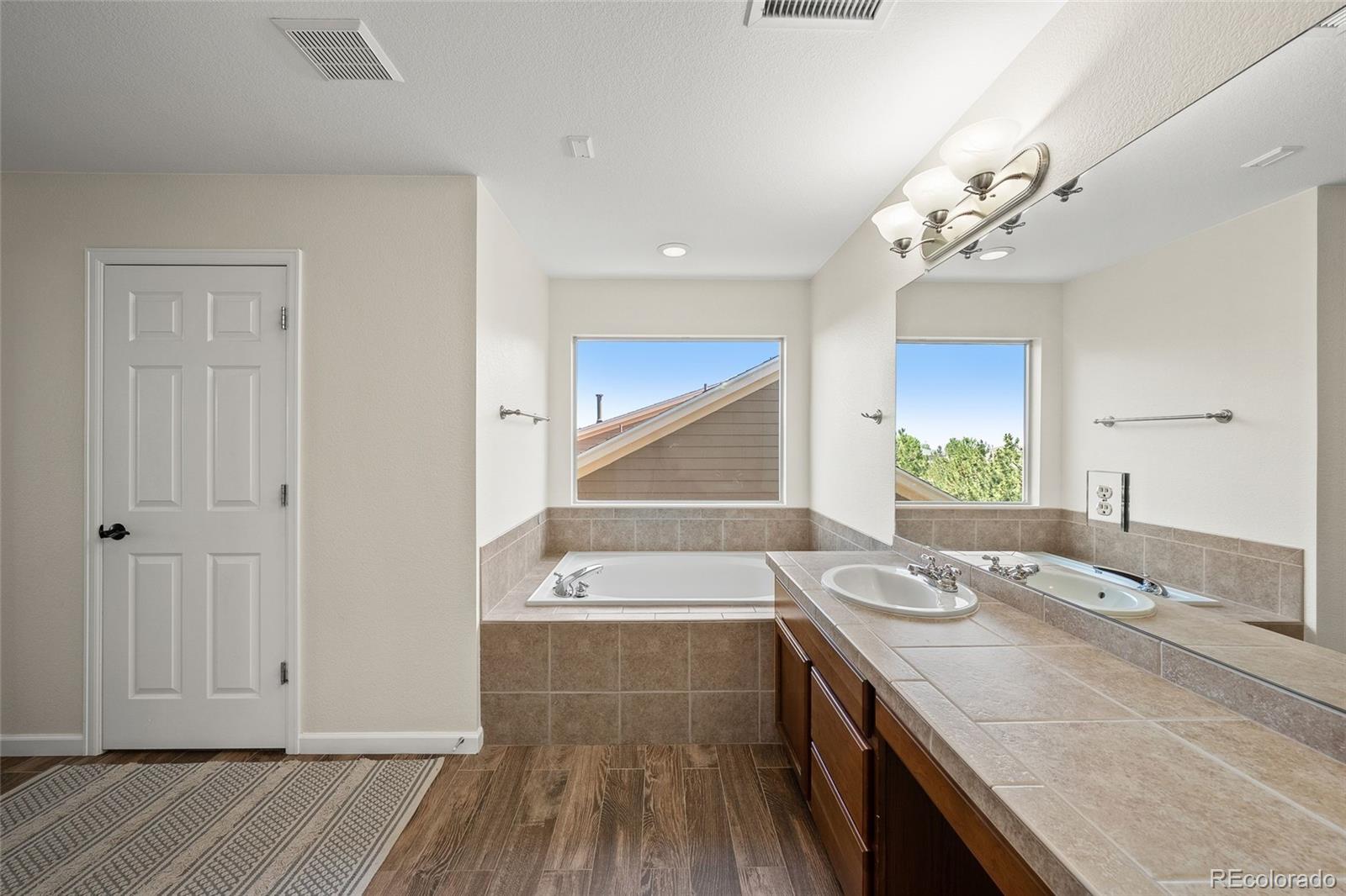 MLS Image #26 for 27173 e ontario place,aurora, Colorado