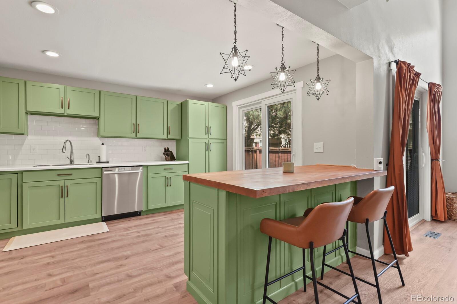 MLS Image #10 for 7583 w euclid drive,littleton, Colorado