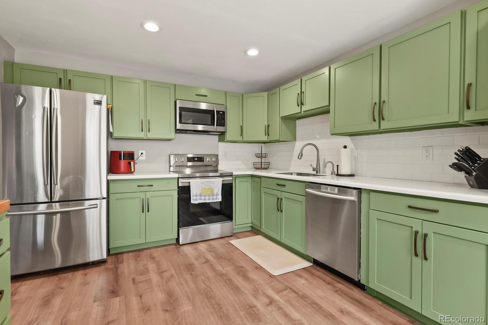 MLS Image #12 for 7583 w euclid drive,littleton, Colorado
