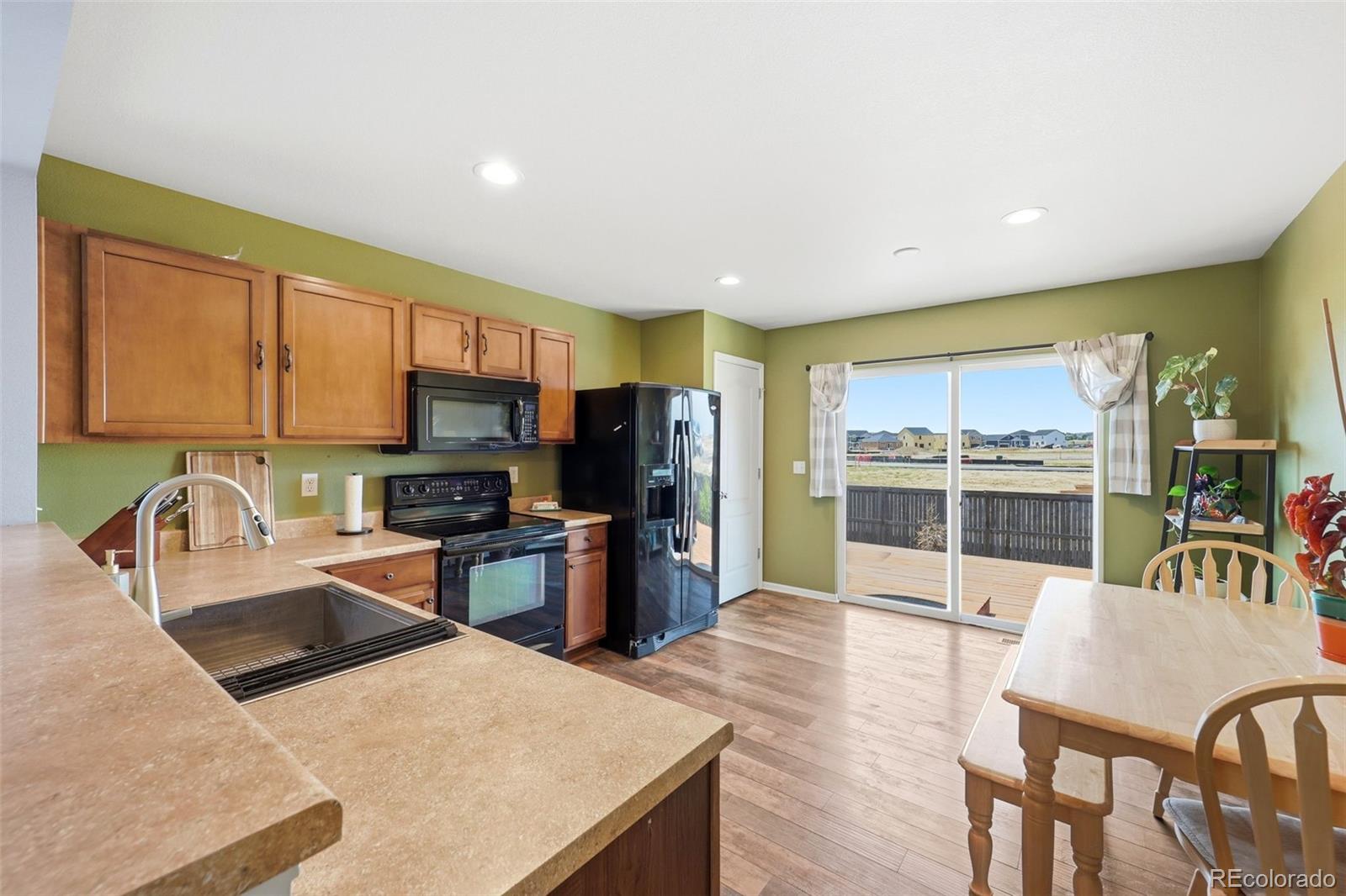 MLS Image #7 for 923  stagecoach avenue,brighton, Colorado