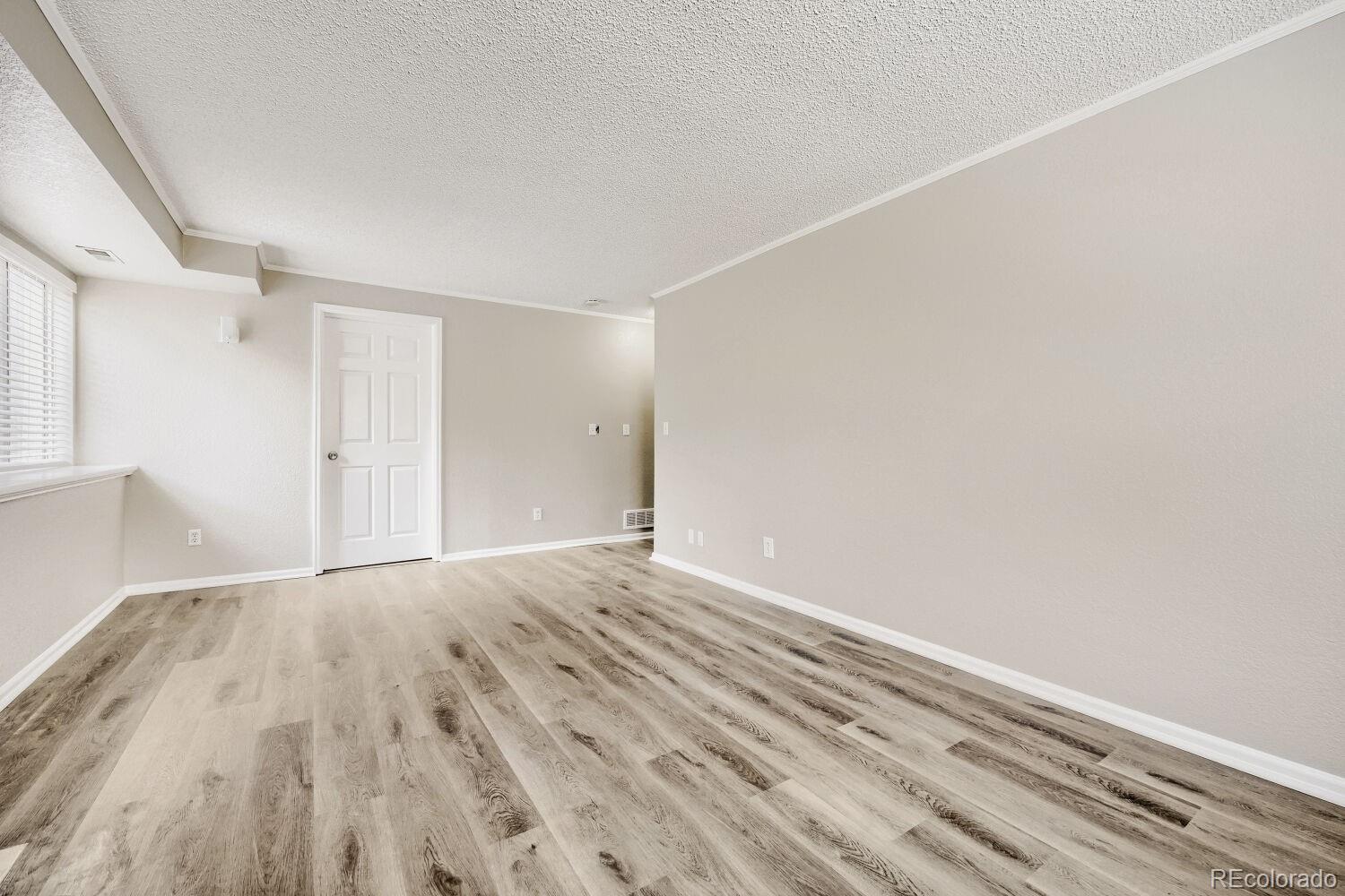 MLS Image #11 for 11755  glencoe street,denver, Colorado