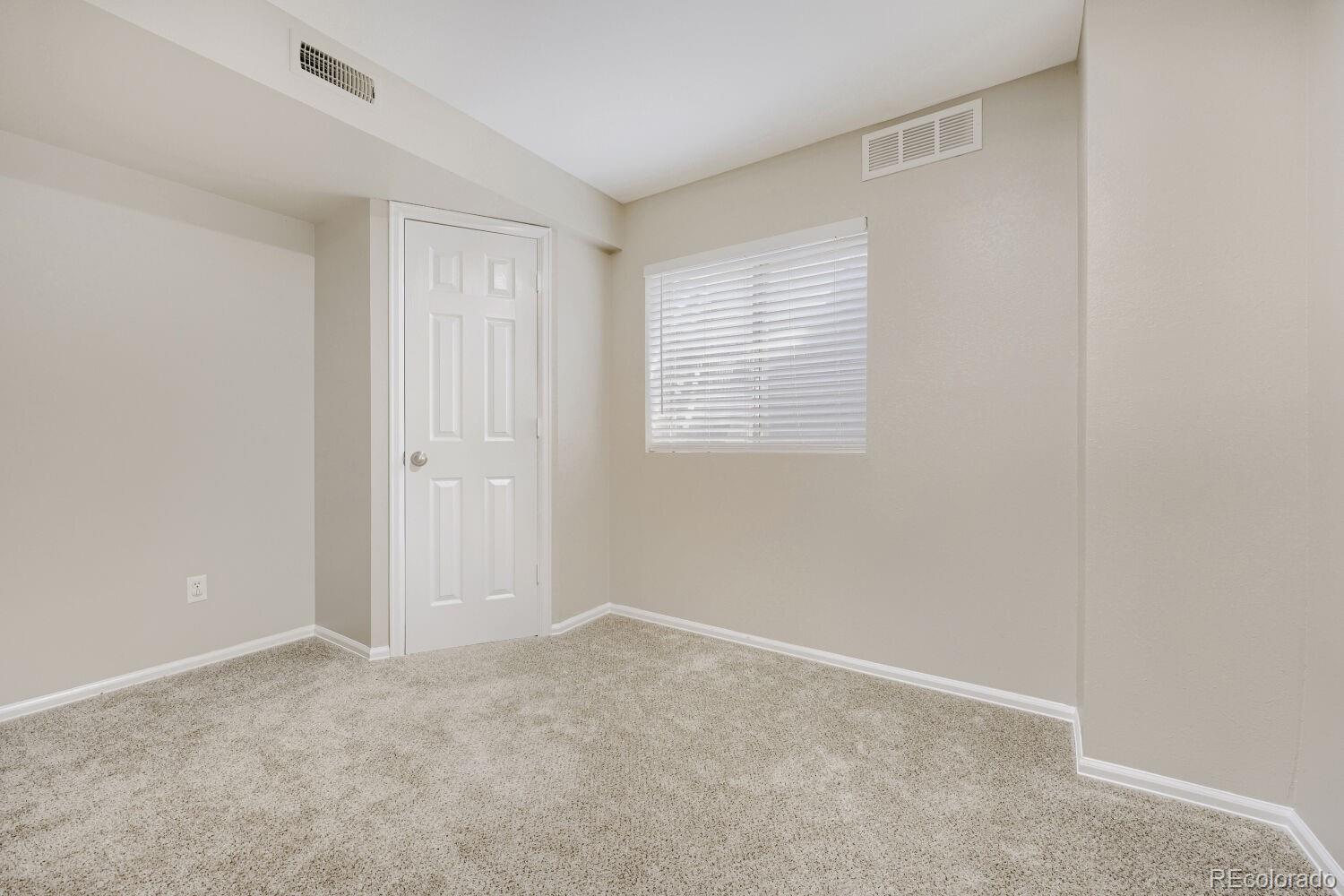 MLS Image #19 for 11755  glencoe street,denver, Colorado