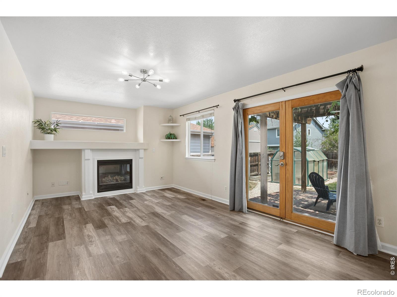MLS Image #13 for 12582  dale court,broomfield, Colorado