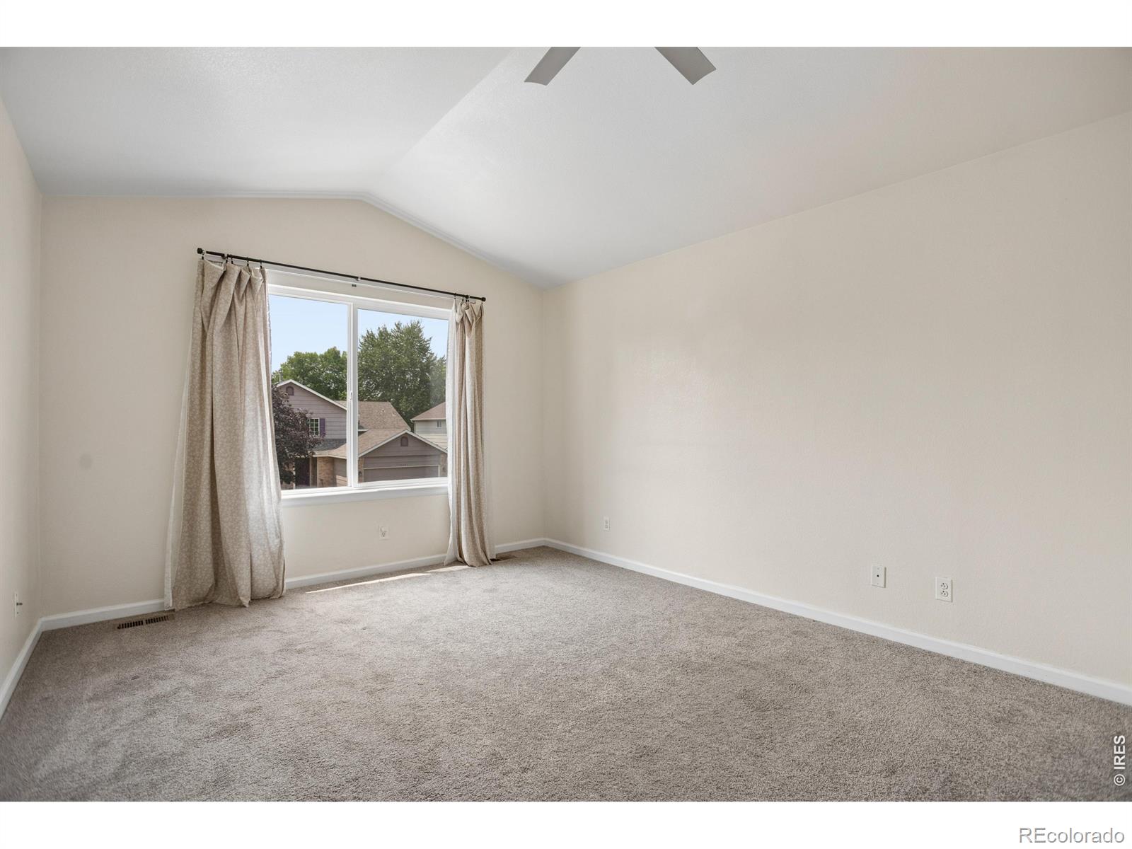 MLS Image #23 for 12582  dale court,broomfield, Colorado