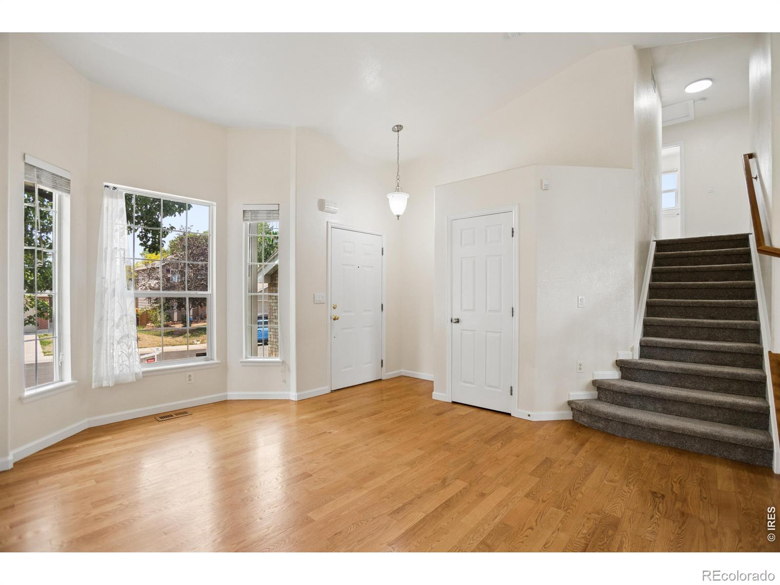 MLS Image #4 for 12582  dale court,broomfield, Colorado