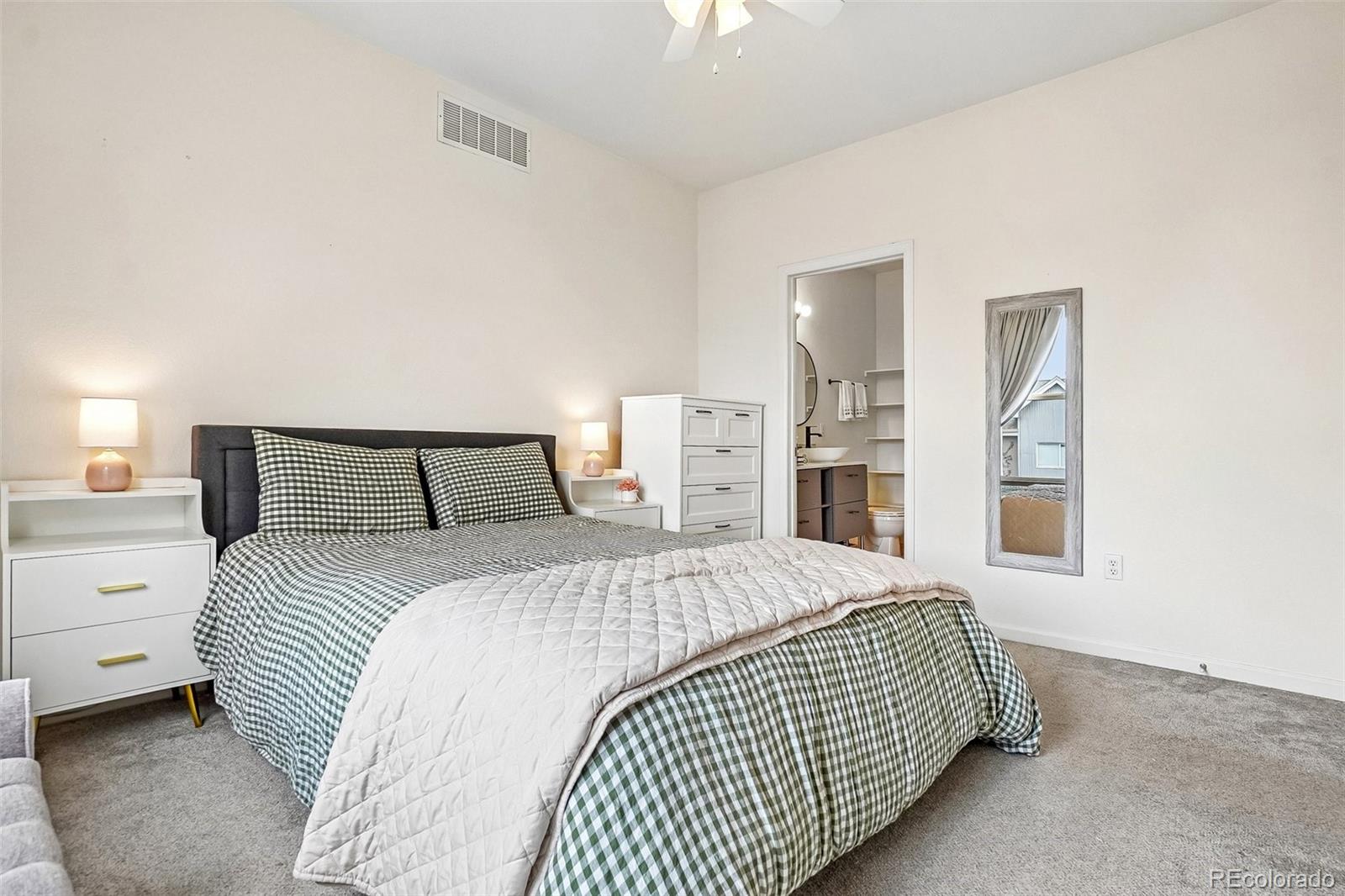 MLS Image #16 for 84  spruce street,denver, Colorado