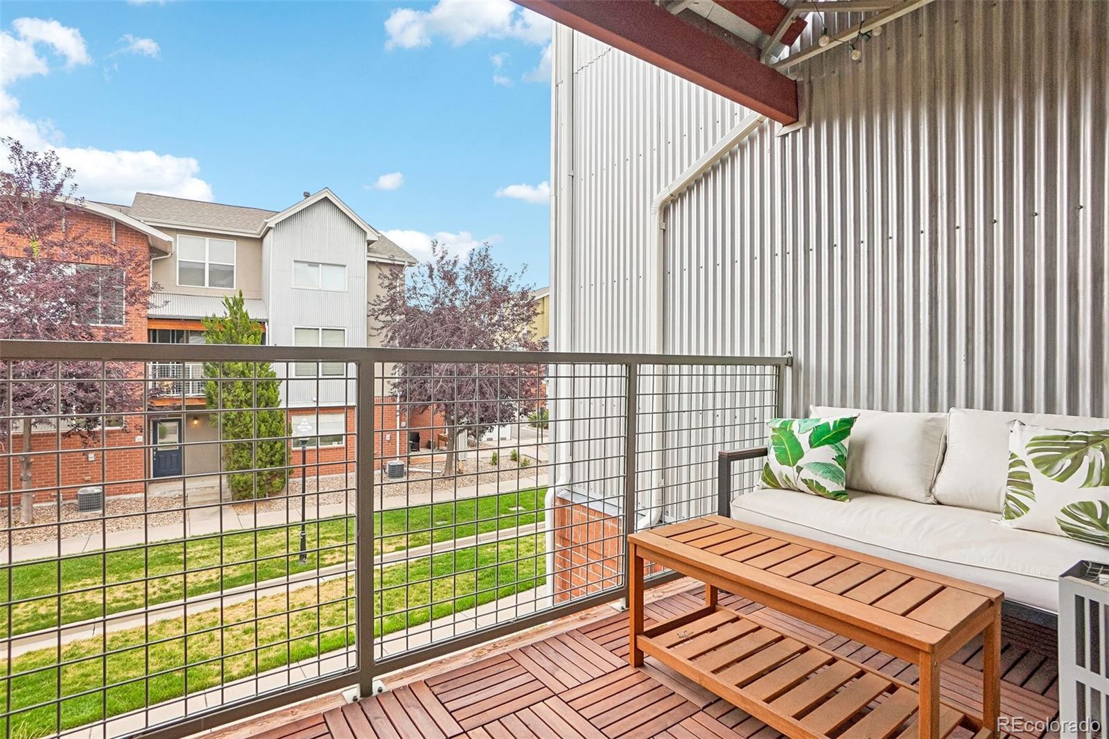 MLS Image #22 for 84  spruce street,denver, Colorado