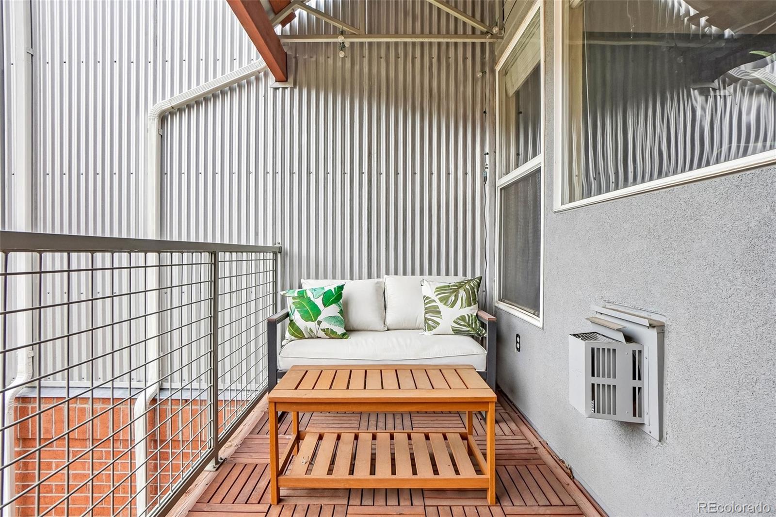 MLS Image #23 for 84  spruce street,denver, Colorado
