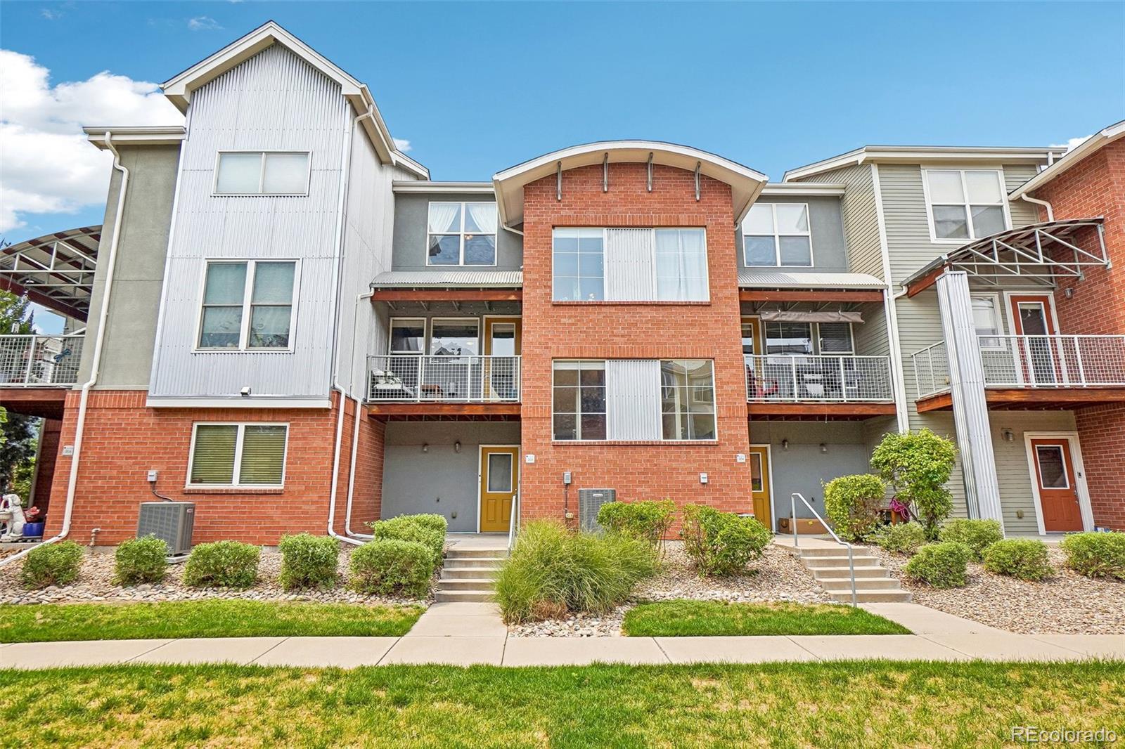 MLS Image #25 for 84  spruce street,denver, Colorado