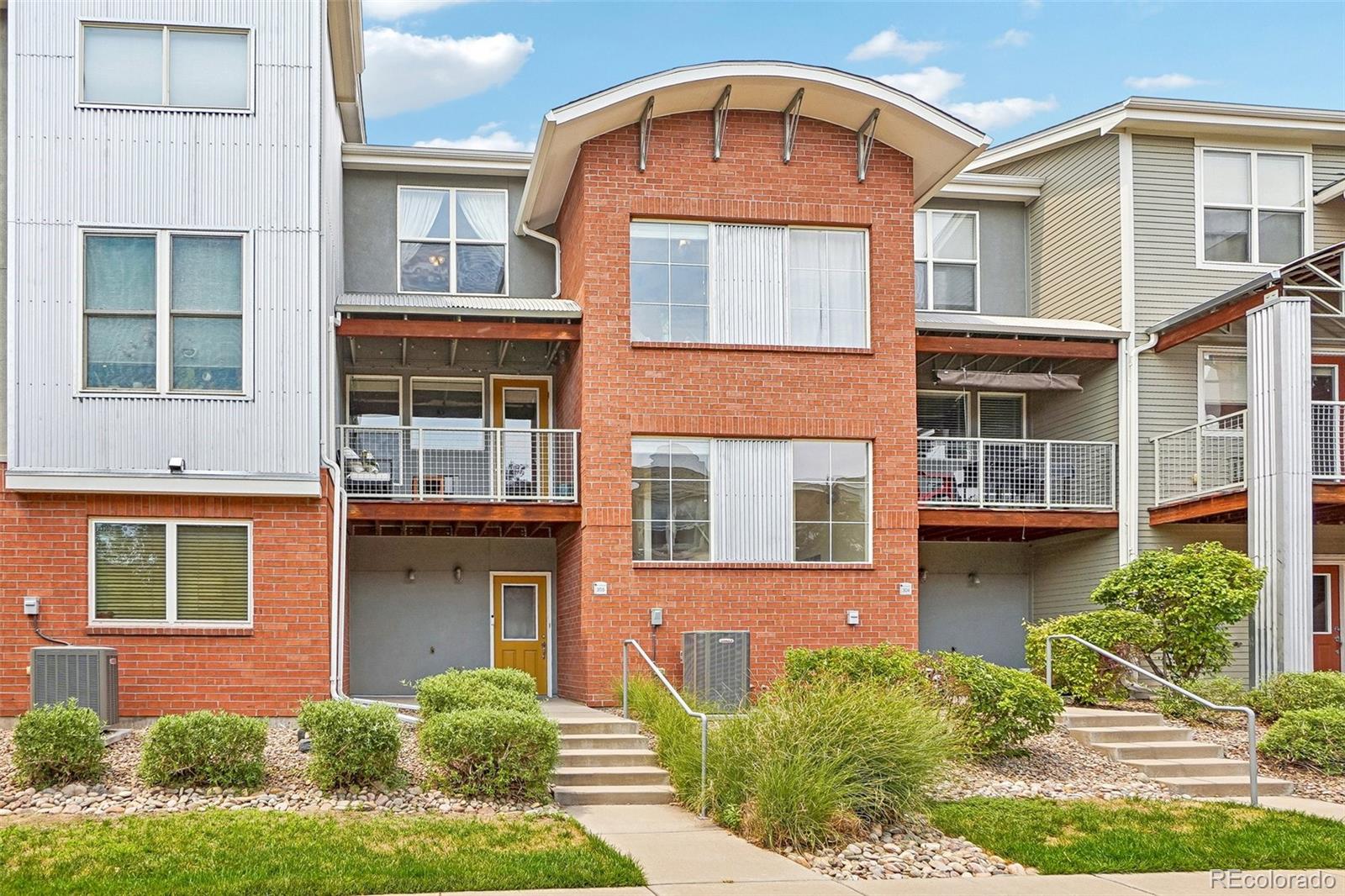 MLS Image #26 for 84  spruce street,denver, Colorado