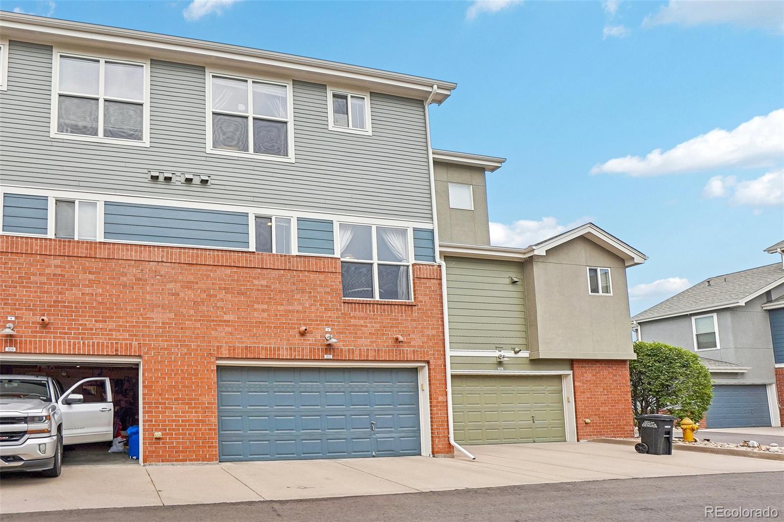 MLS Image #28 for 84  spruce street,denver, Colorado