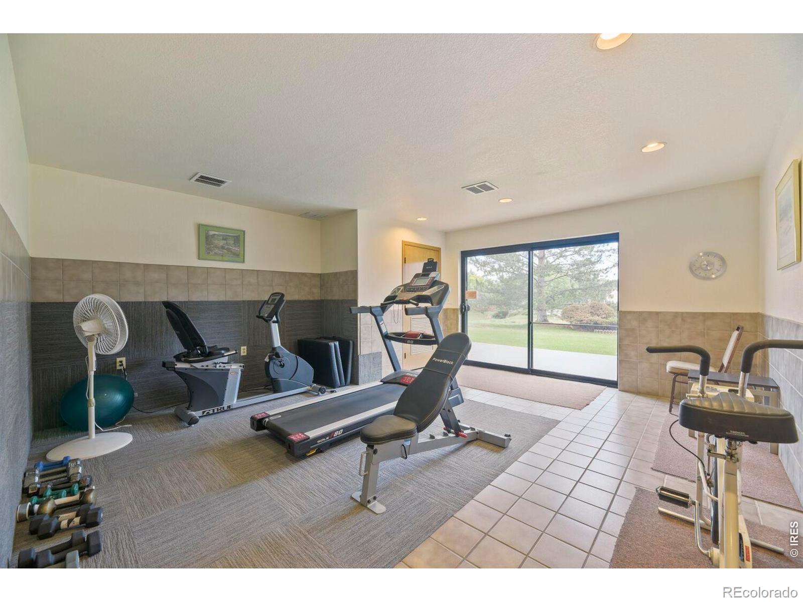MLS Image #18 for 12565  sheridan boulevard,broomfield, Colorado