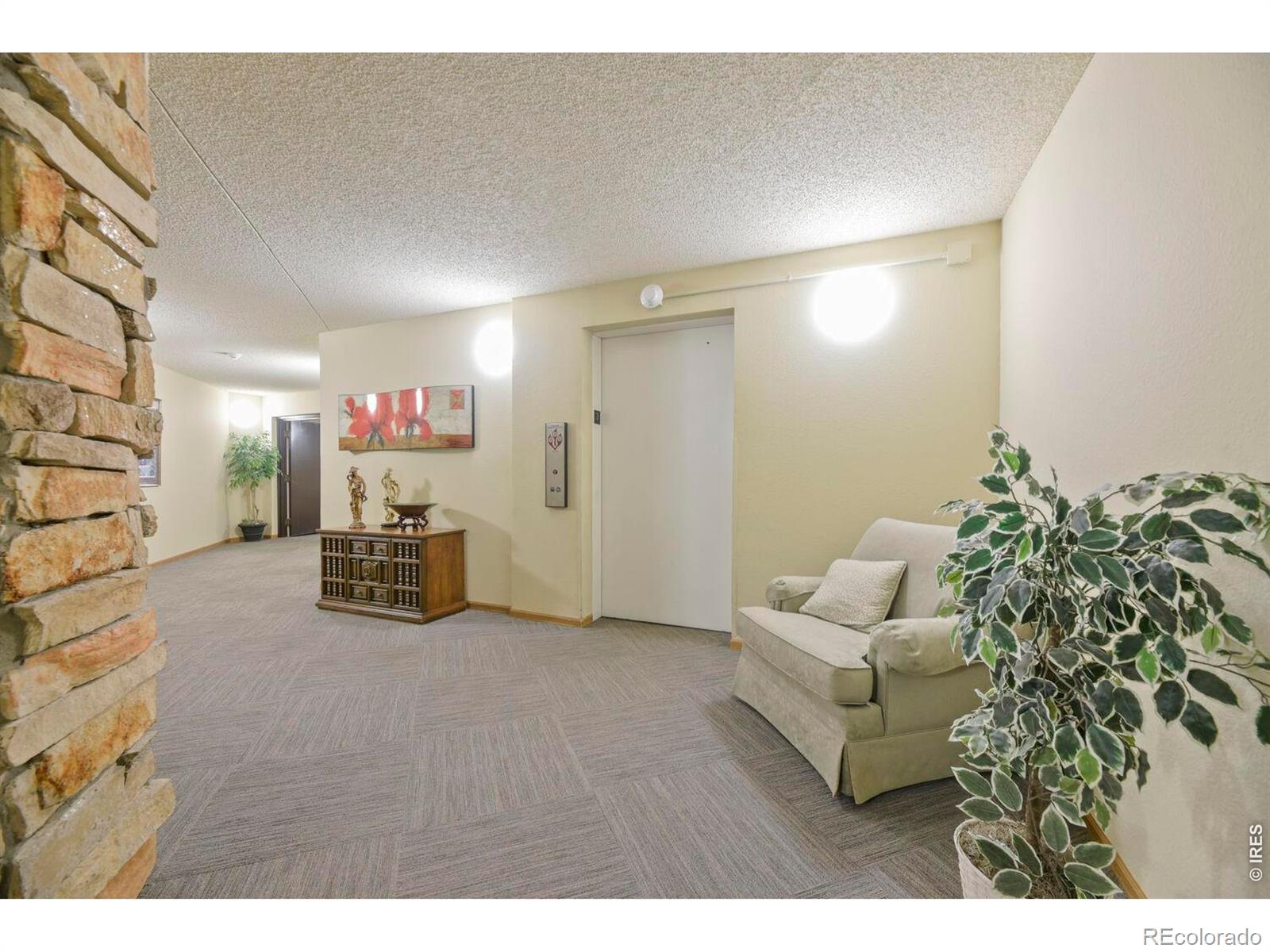 MLS Image #2 for 12565  sheridan boulevard,broomfield, Colorado