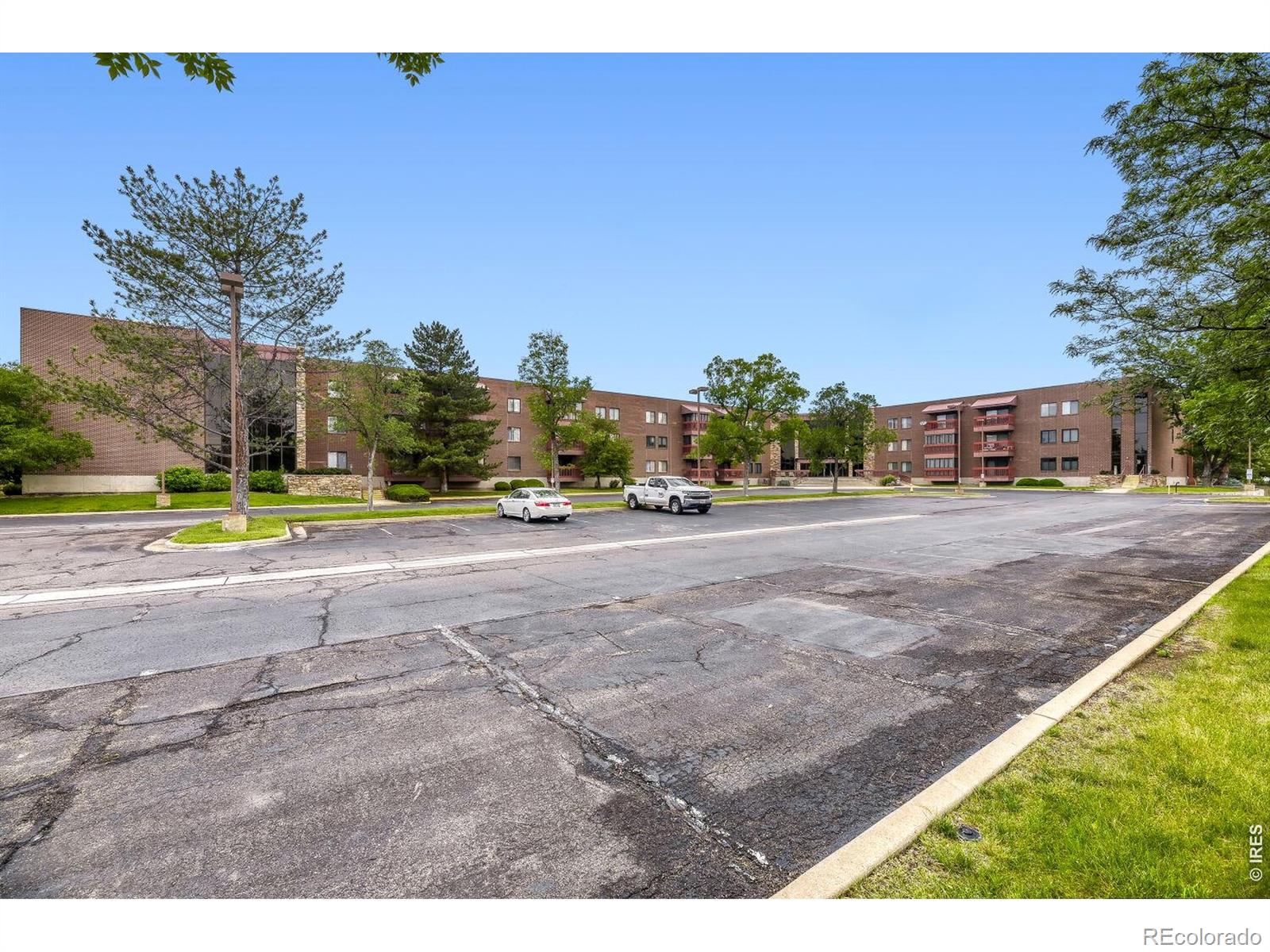 MLS Image #22 for 12565  sheridan boulevard,broomfield, Colorado