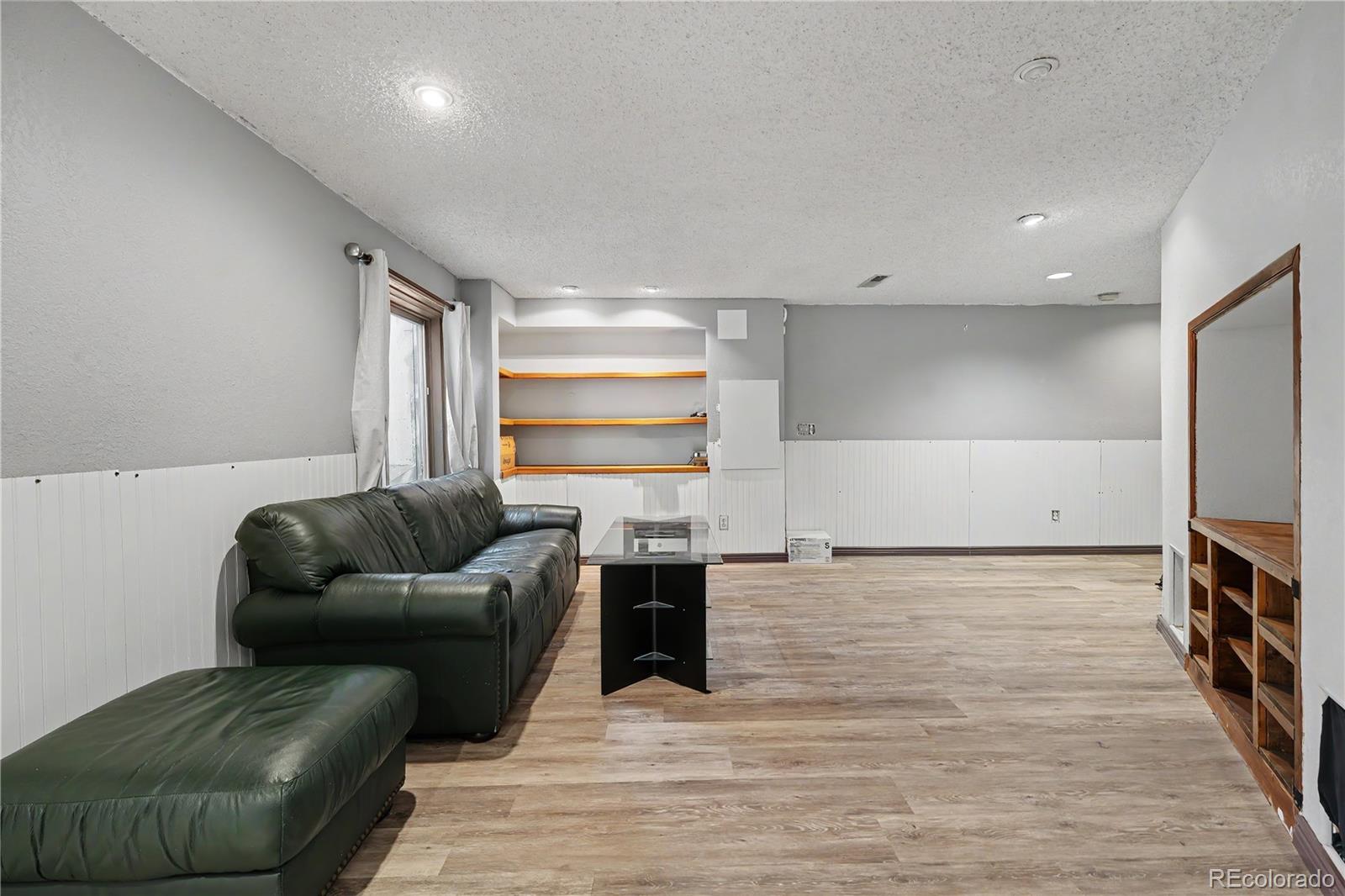 MLS Image #35 for 3843 w temple place,denver, Colorado
