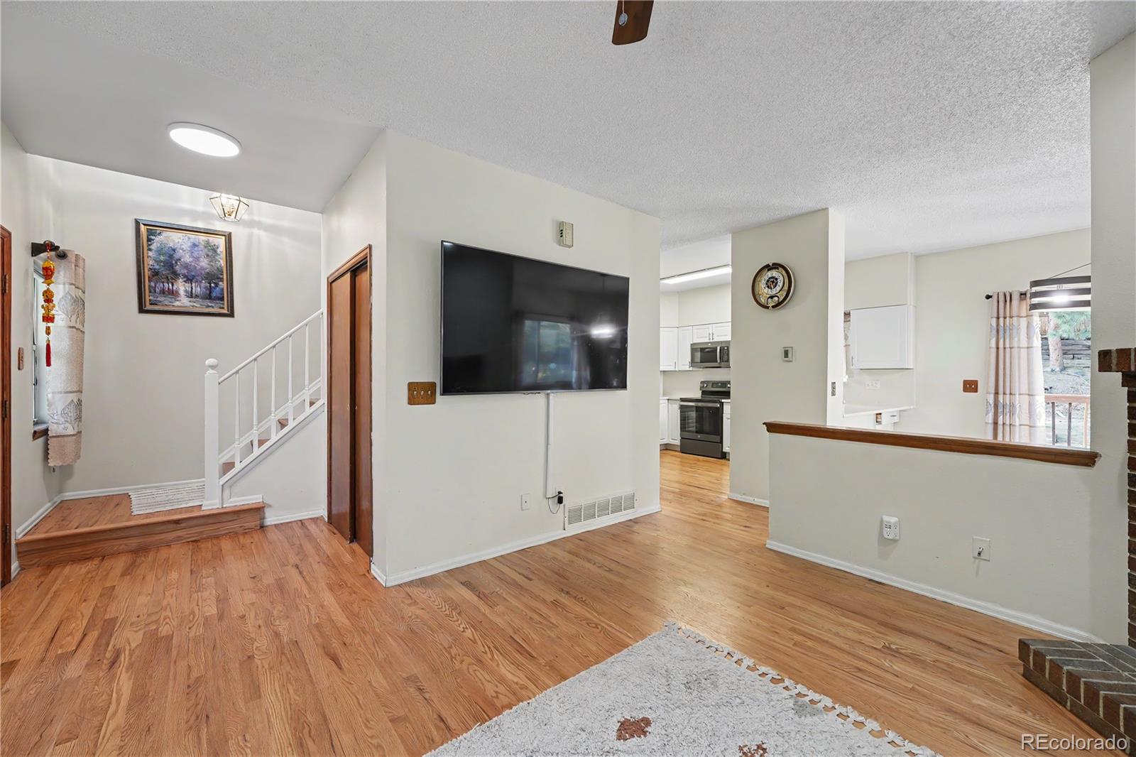 MLS Image #9 for 3843 w temple place,denver, Colorado