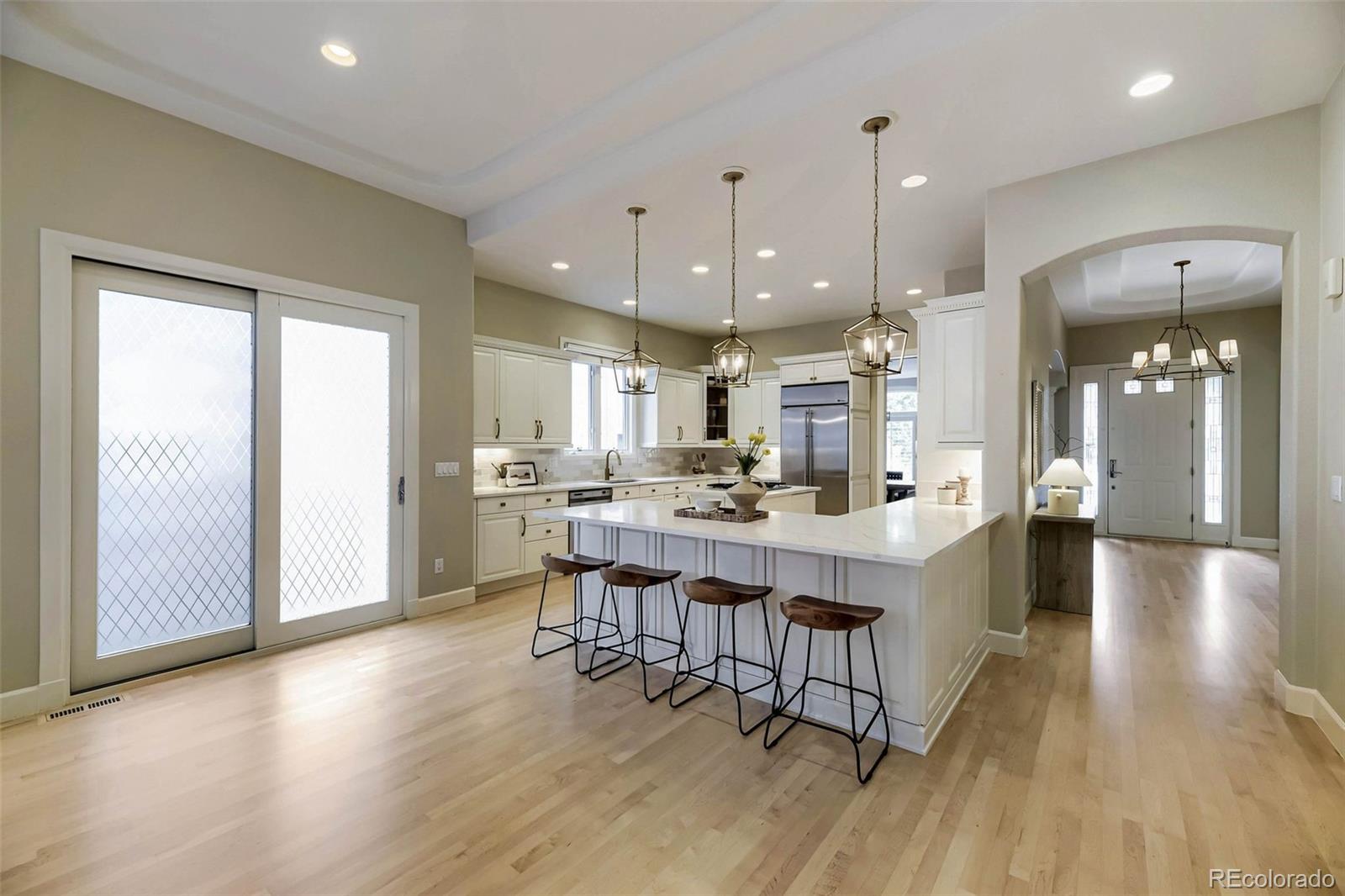 MLS Image #9 for 1958 s corona street,denver, Colorado